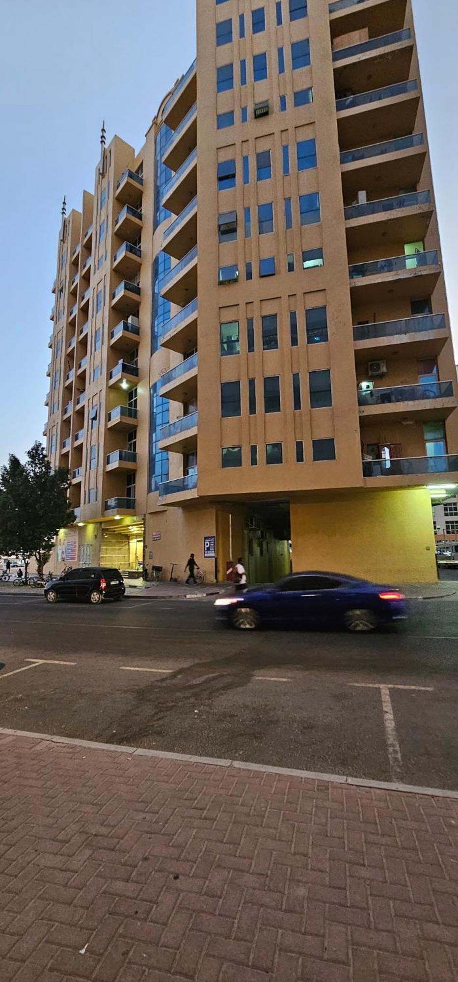 Benitah Partitions And Family * Dubai