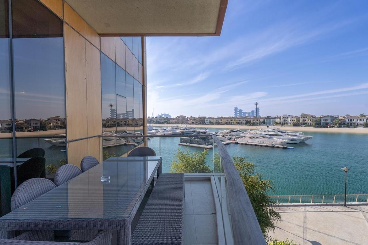 Apartment Glorious 3-bedroom With Beach Views At Tiara Residences In Palm Jumeirah *