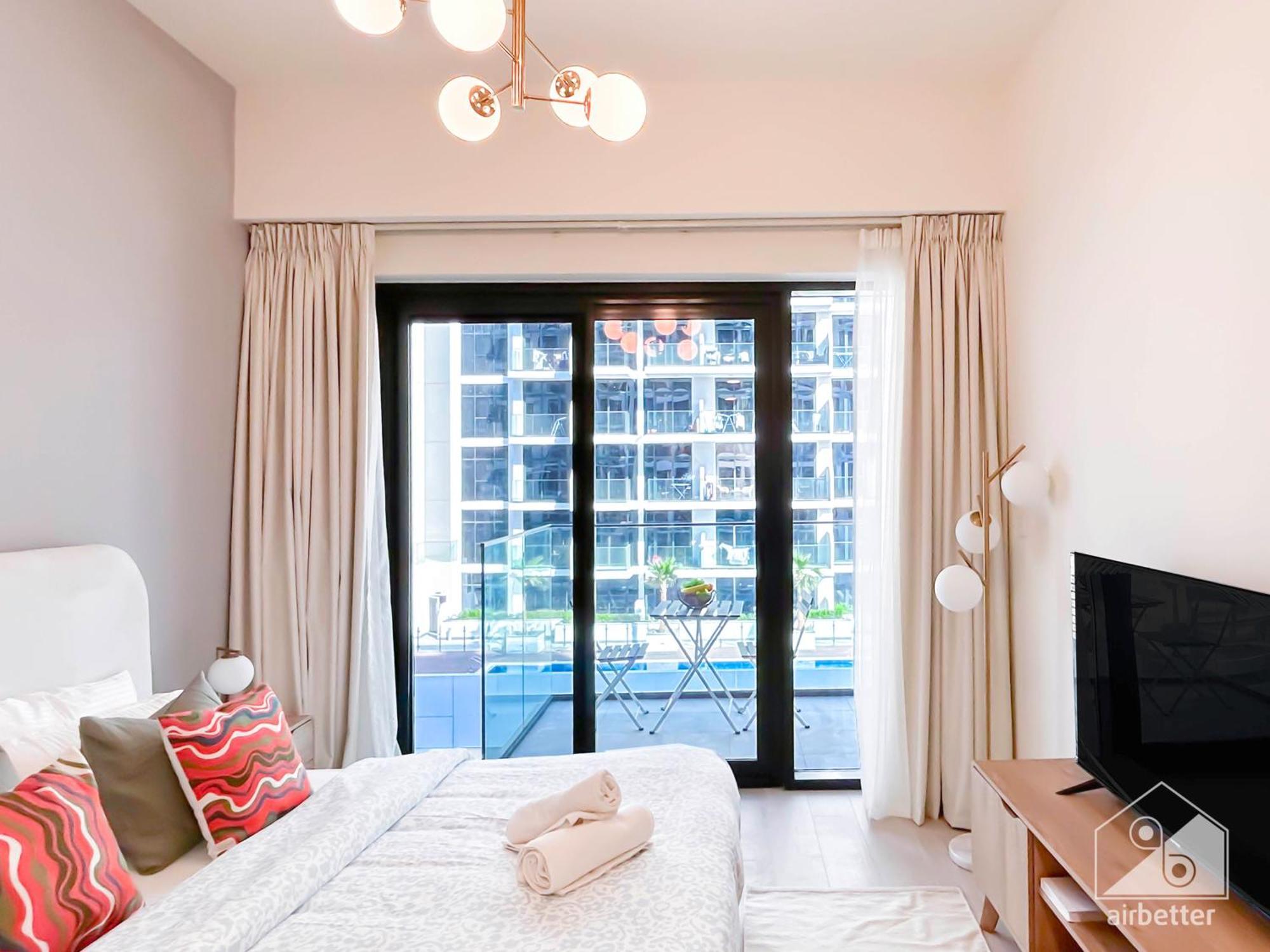 Apartment Urban Charm With Balcony In Riviera Dubai