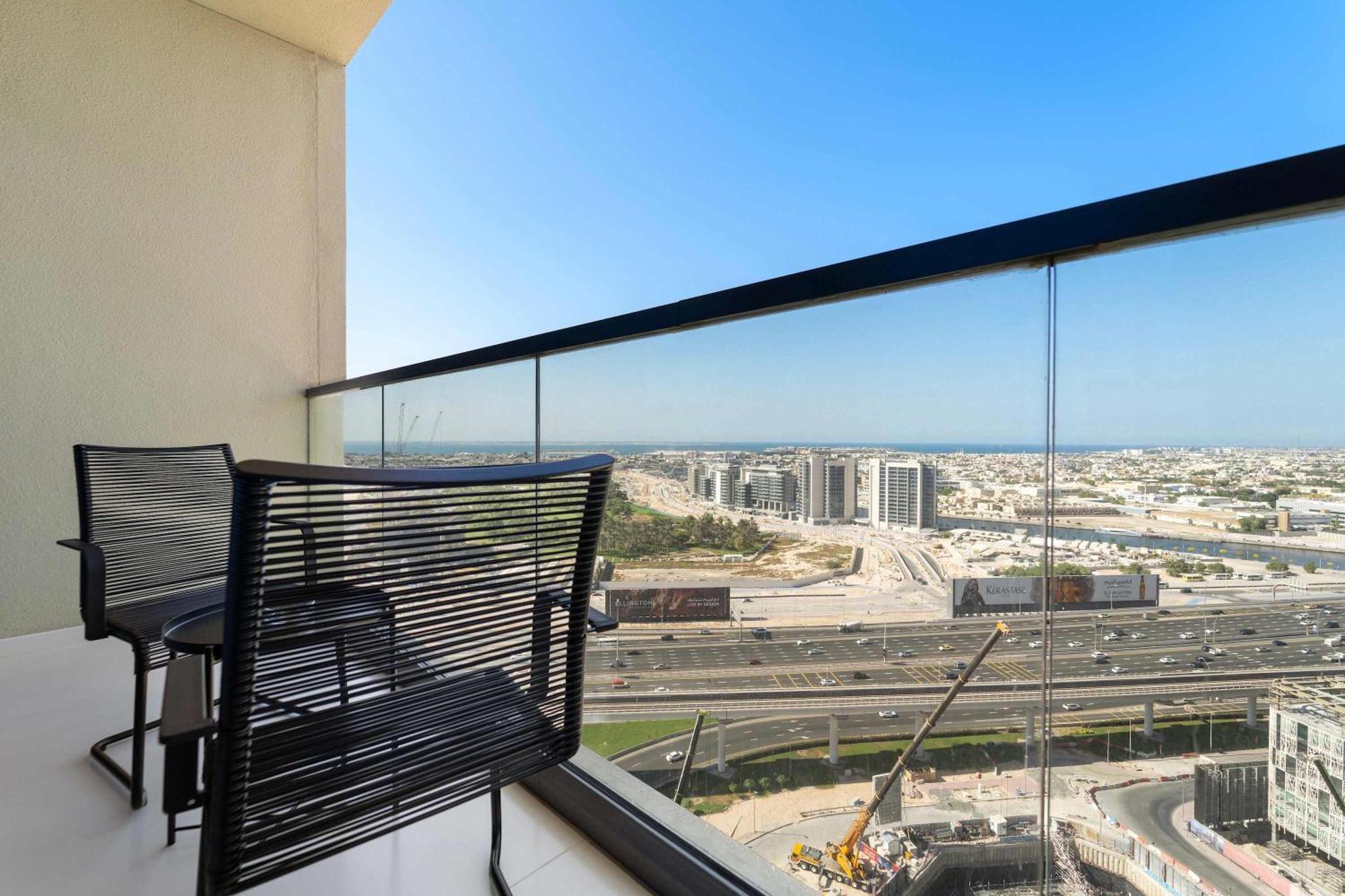 Silkhaus New Modern In New Tower At Business Bay
