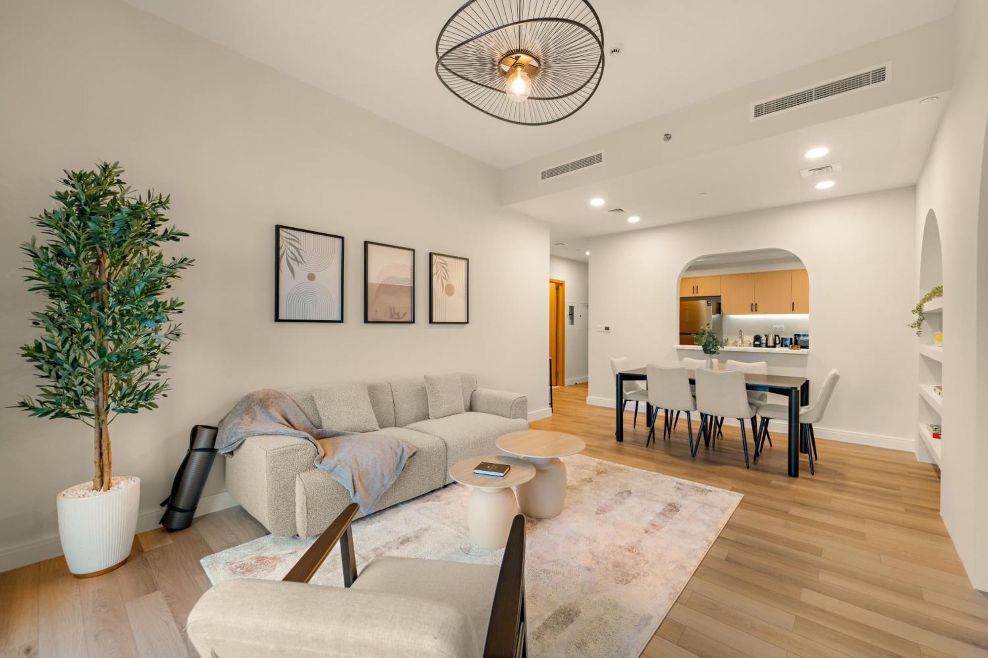 Elegant 3br - Stunning Burj Khalifa View *