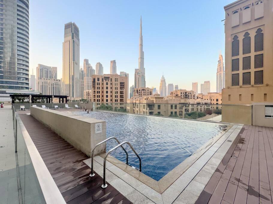 Apartment Elegant 3br - Stunning Burj Khalifa View *