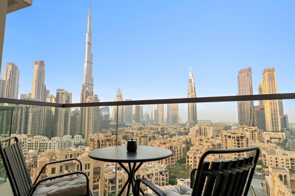 Apartment Elegant 3br - Stunning Burj Khalifa View Dubai