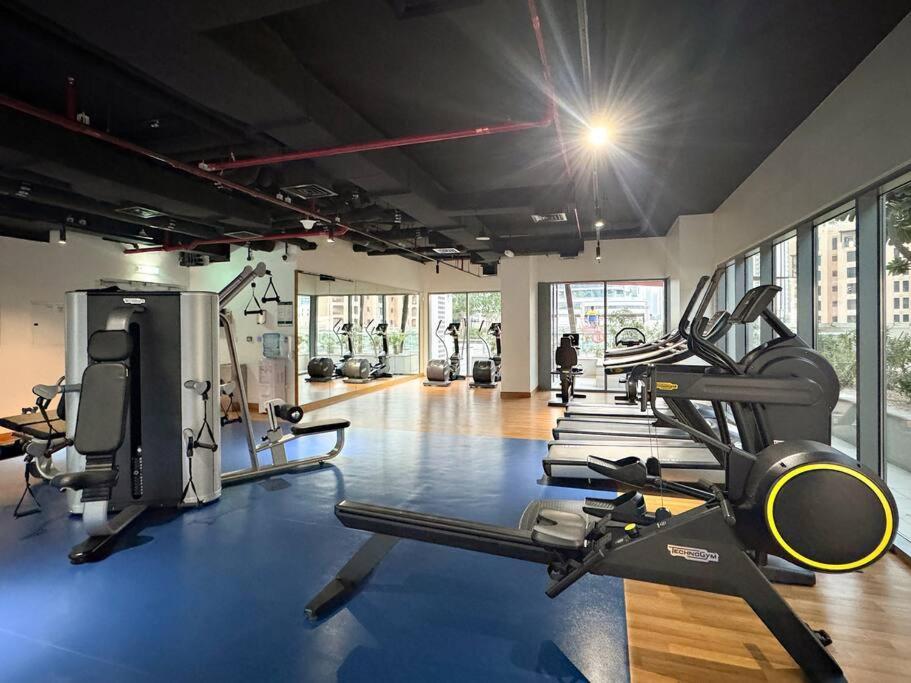 Elegant 3br - Stunning Burj Khalifa View Apartment *