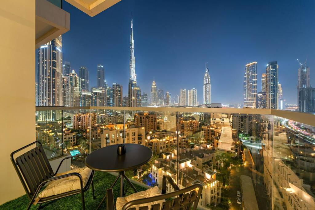 Apartment Elegant 3br - Stunning Burj Khalifa View Dubai
