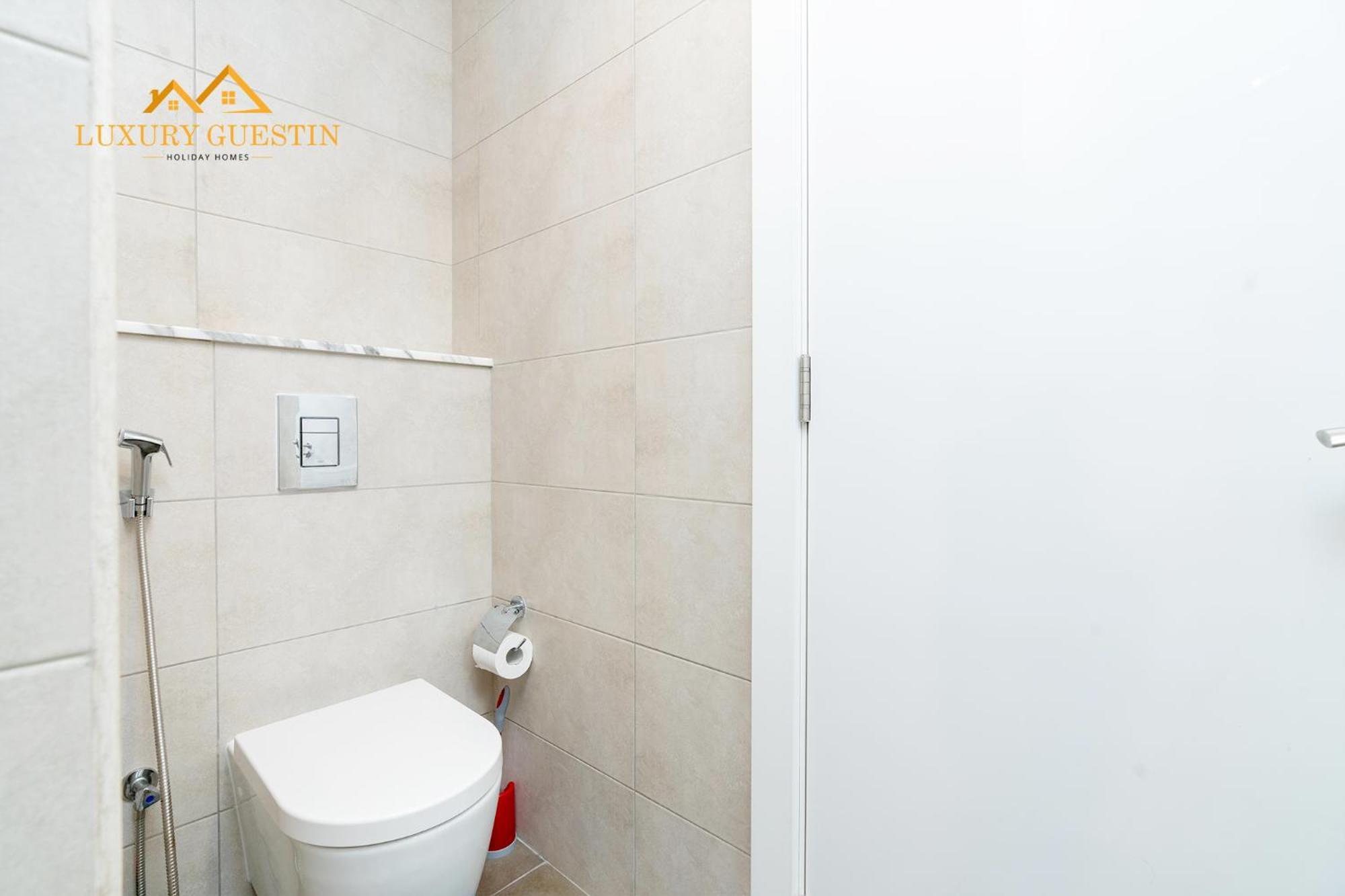 Apartment Elegant 2-br With Canal & Views Pool Amenities