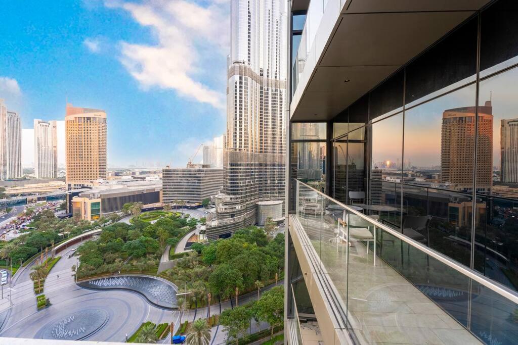 First Class 3br Incredible Bur Khalifa View * Dubai