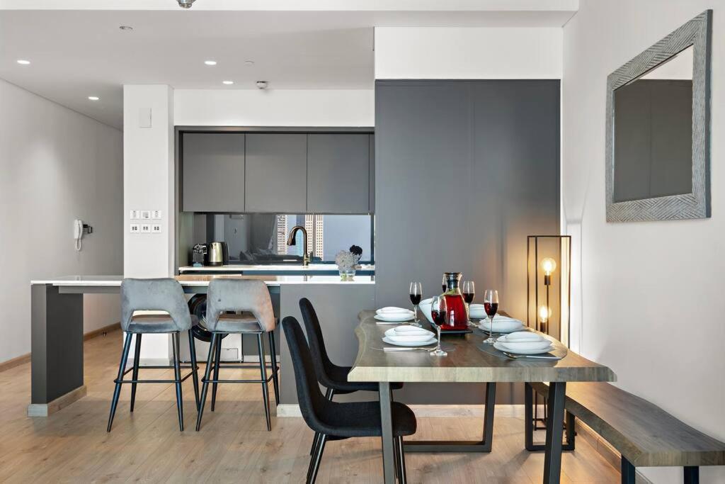 First Class 1br Stylish & Classy Difc Escape Apartment Dubai