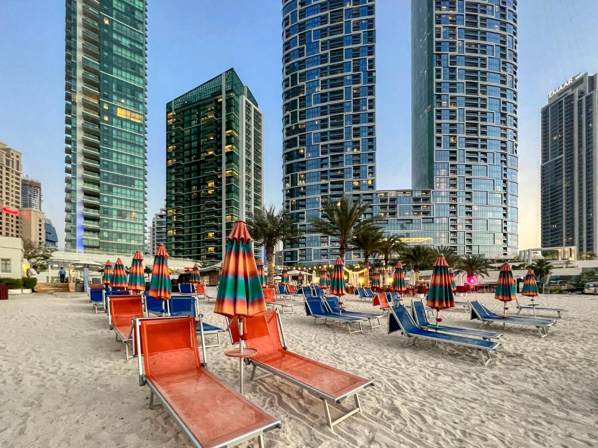 Beachy Getaway In Jbr With Private Access