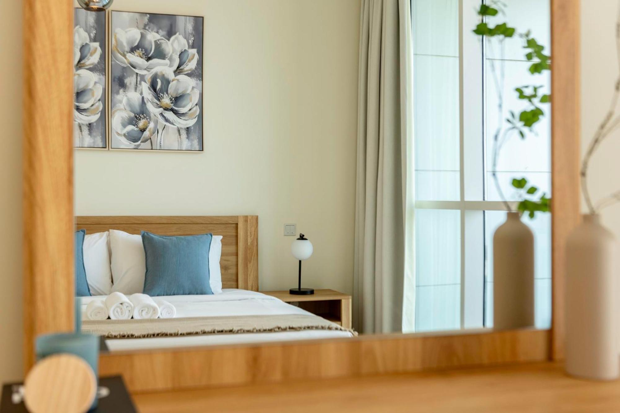 Beachy Getaway In Jbr With Private Access Dubai