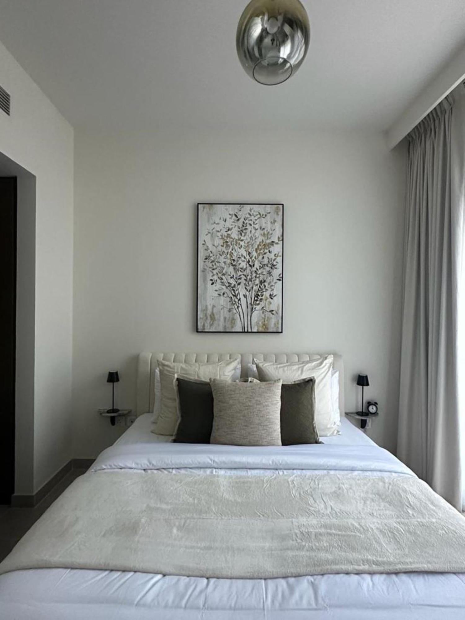 Apartment Serene 2bdr In Downtown Dubai