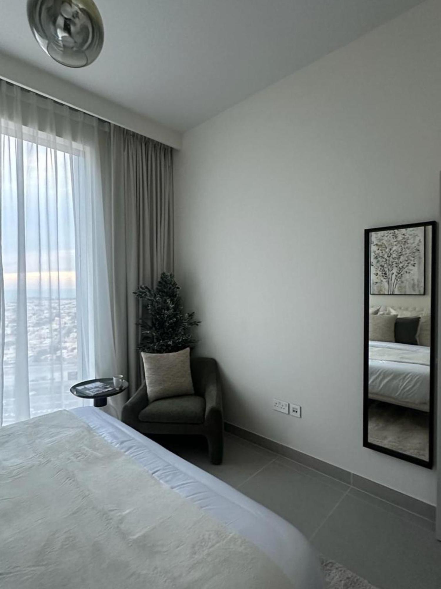 Serene 2bdr In Downtown *