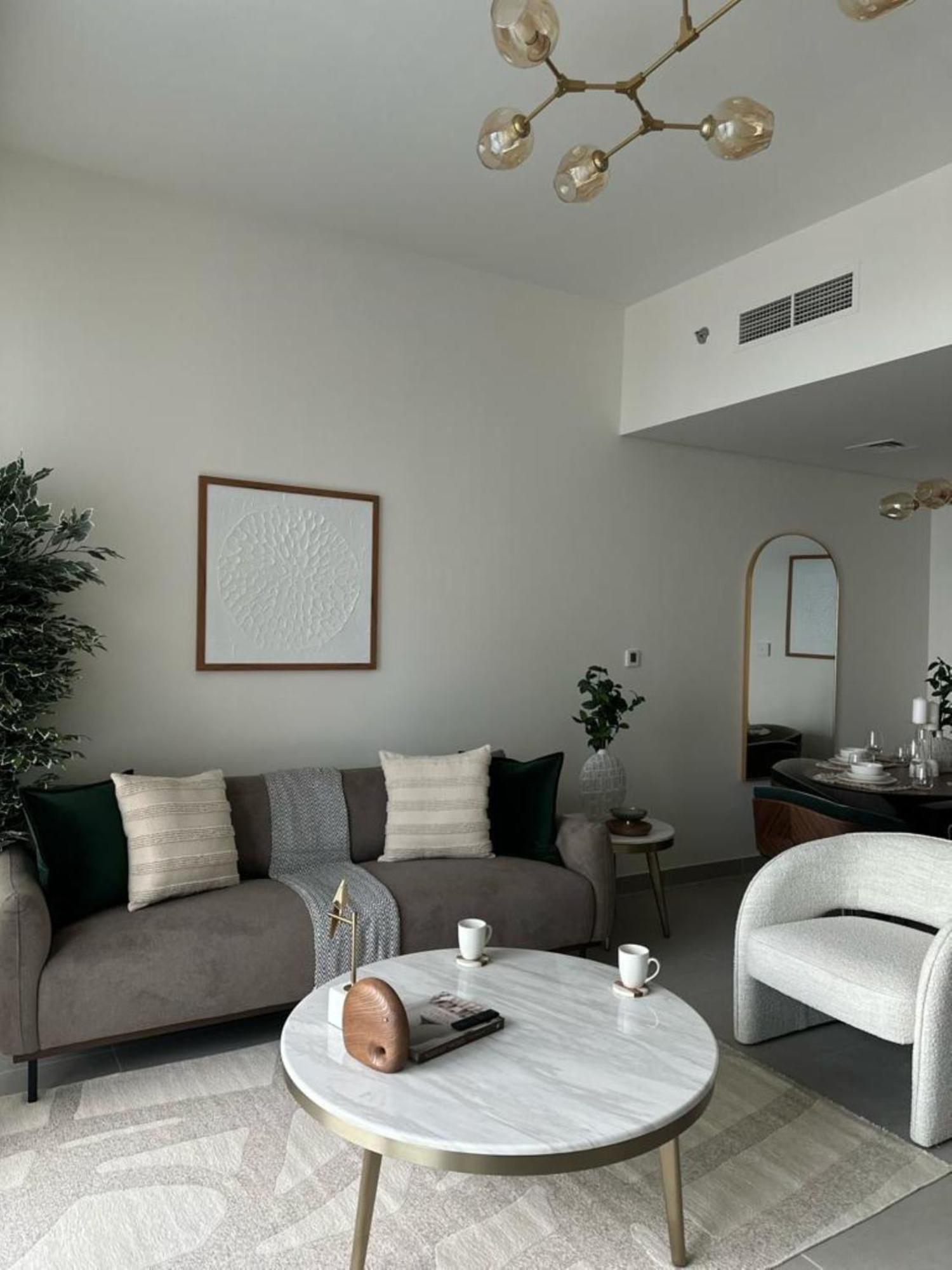 Apartment Serene 2bdr In Downtown *