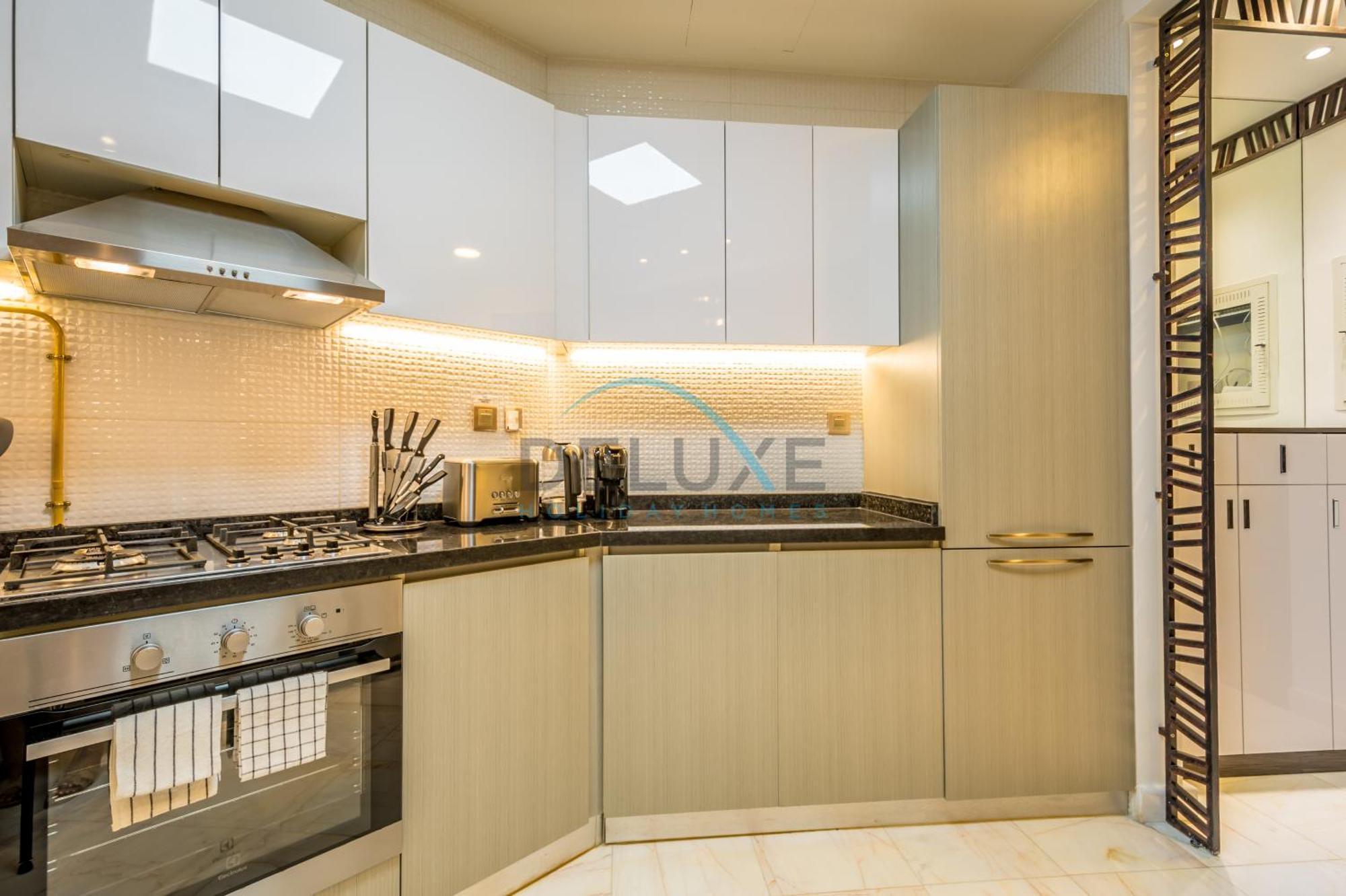 Apartment Stunning 3br In Bayz Tower, Business Bay By Deluxe Homes *