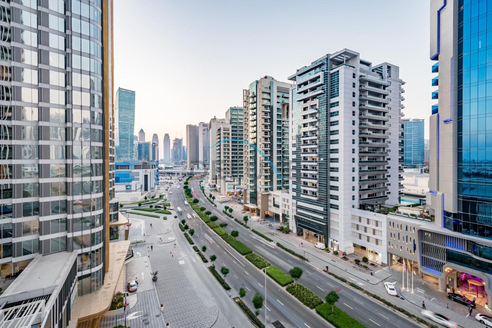 Stunning 3br In Bayz Tower, Business Bay By Deluxe Homes Apartment *