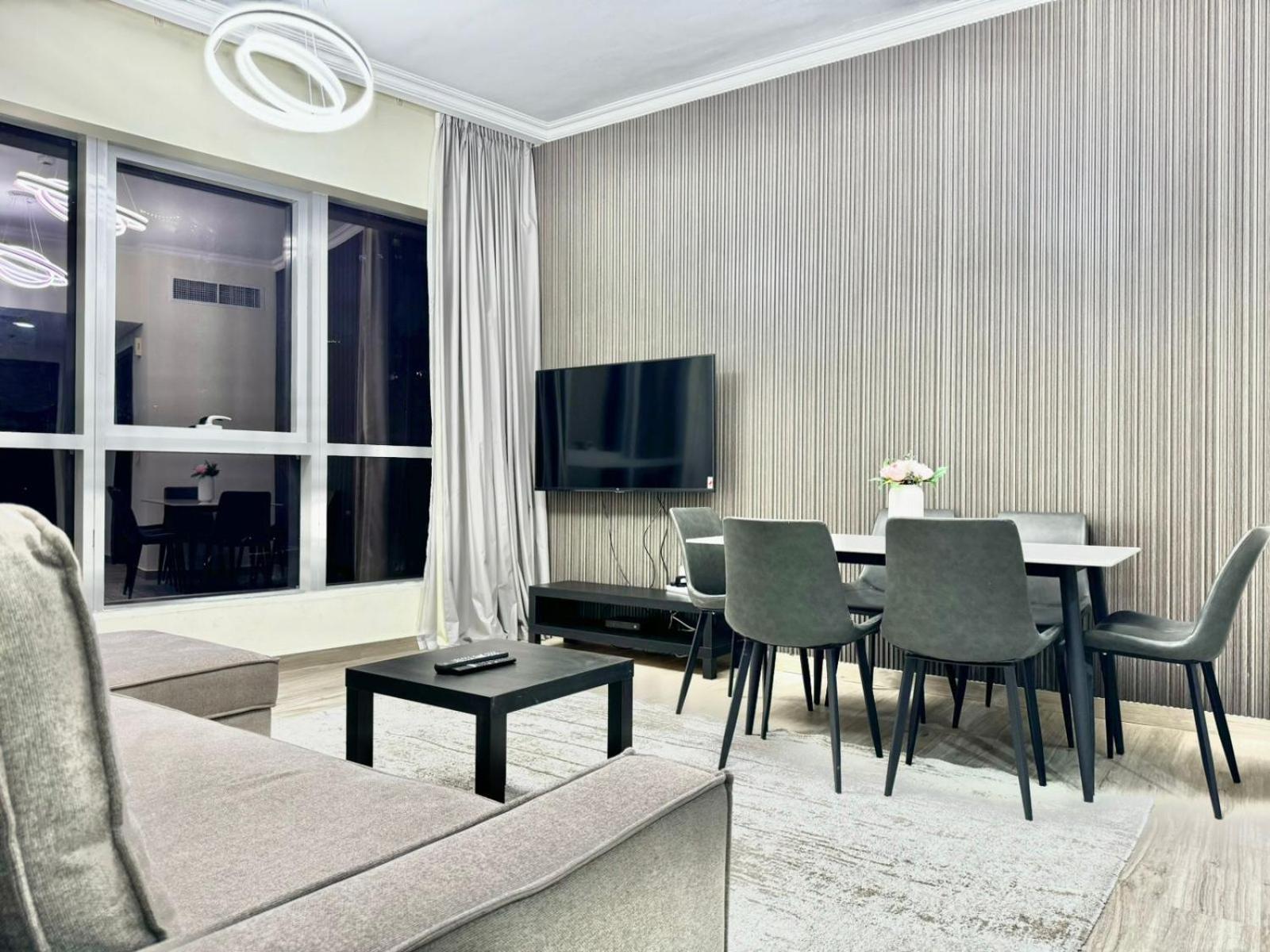 Apartment Modern 2 Bedroom In Marina *