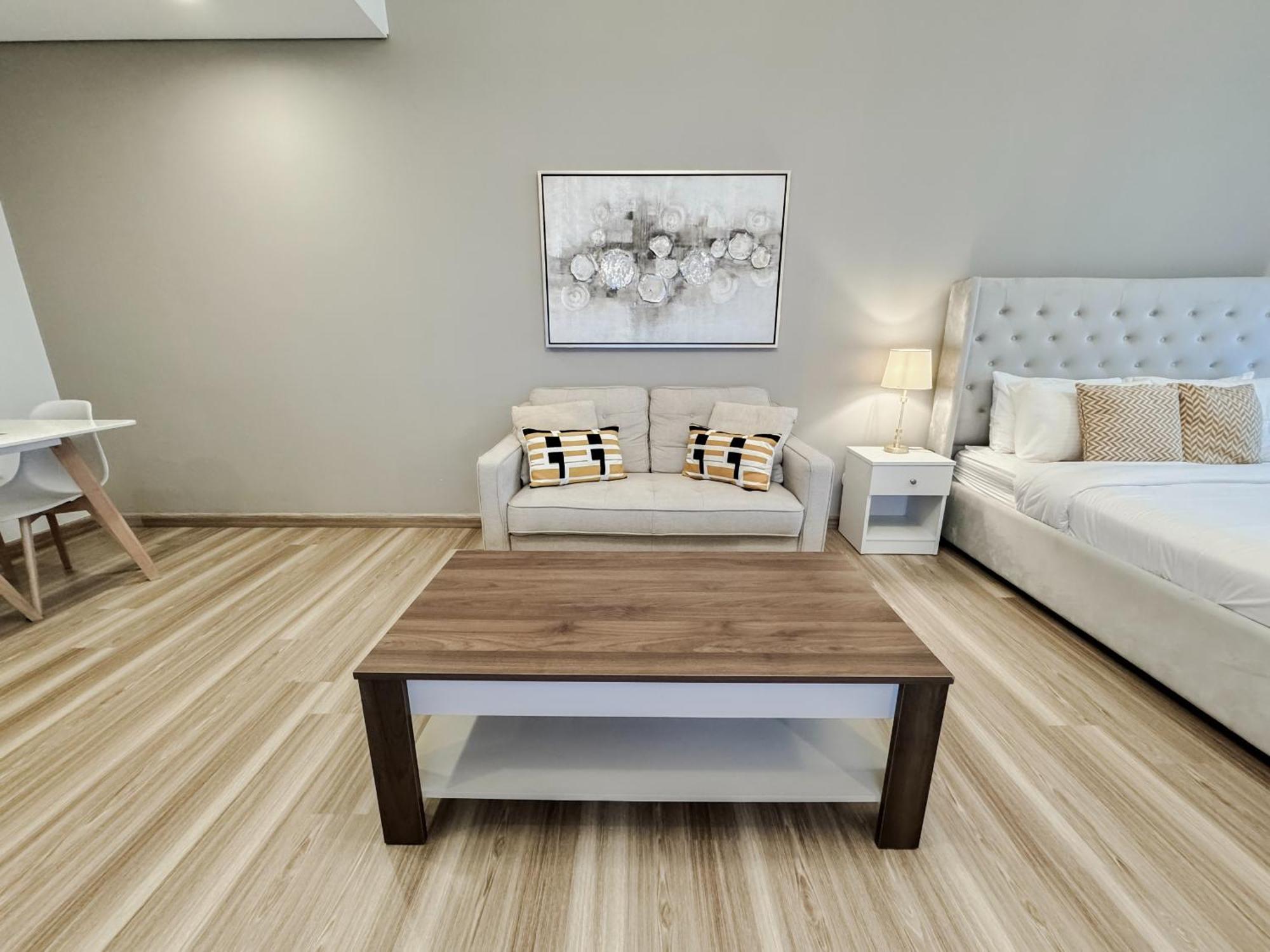 Rare Homes - View - The Crescent Tower - Production - R1611 Apartment Dubai