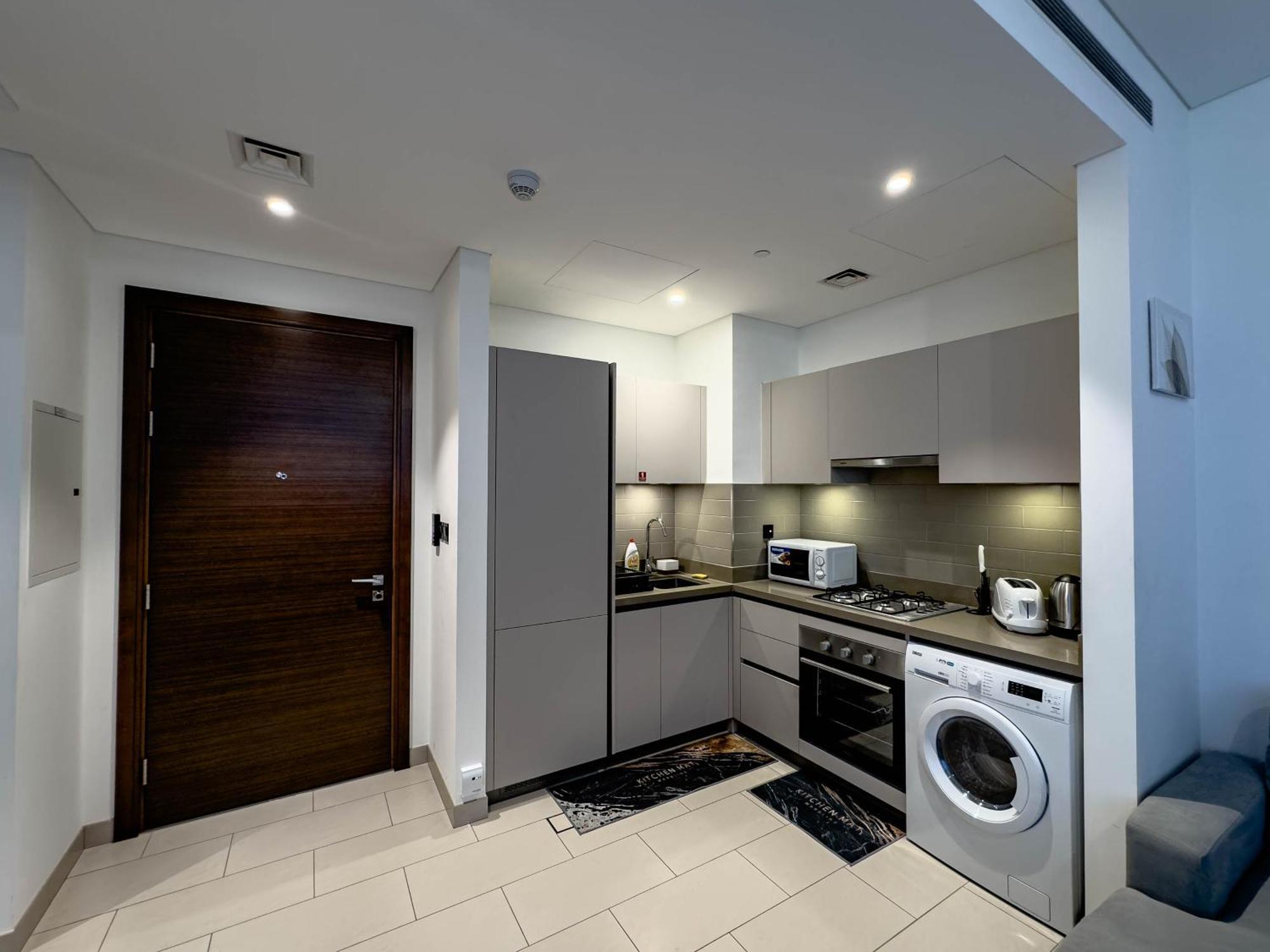 Apartment Elegant 1br In Sobha Hartland