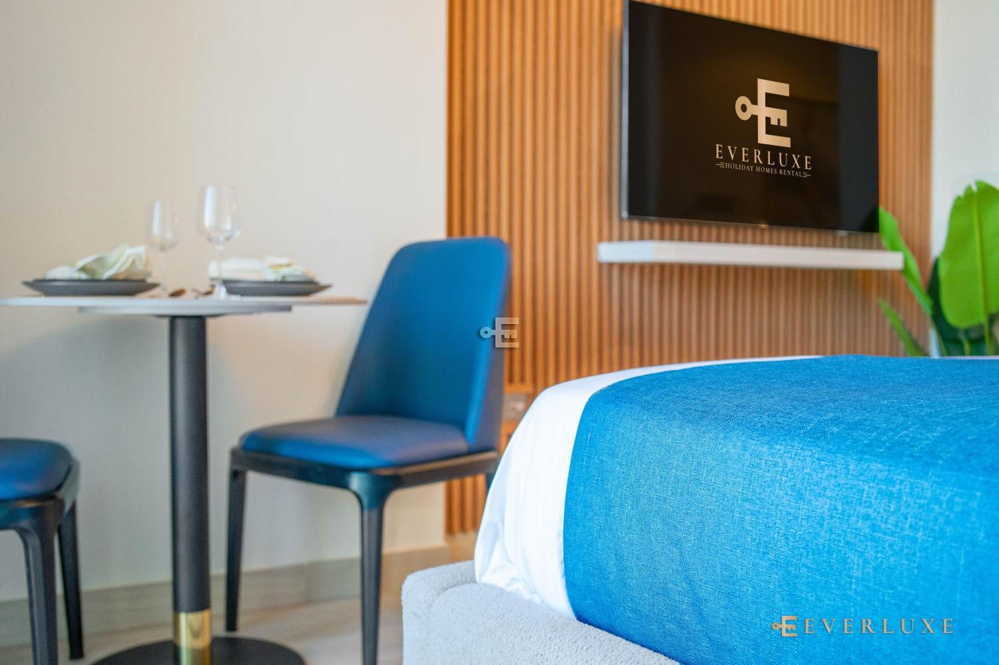 Apartment Everluxe Modern Pool View In Al Jaddaf *