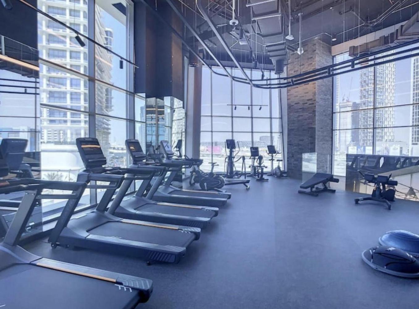 Burj Khalifa & Lagoon View , Private 1 Bedroom Dubai