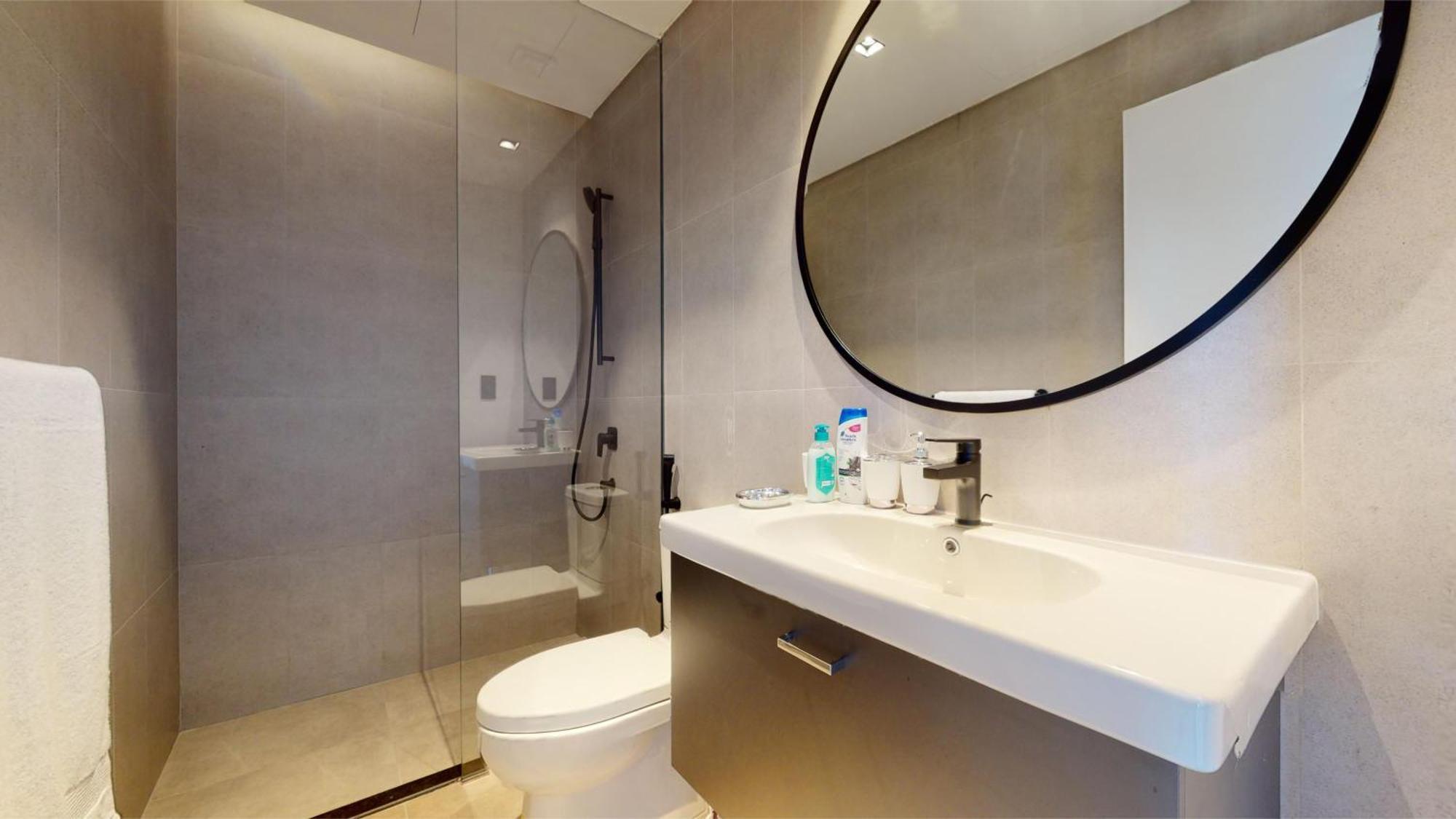 Burj Khalifa & Lagoon View , Private 1 Bedroom * Dubai