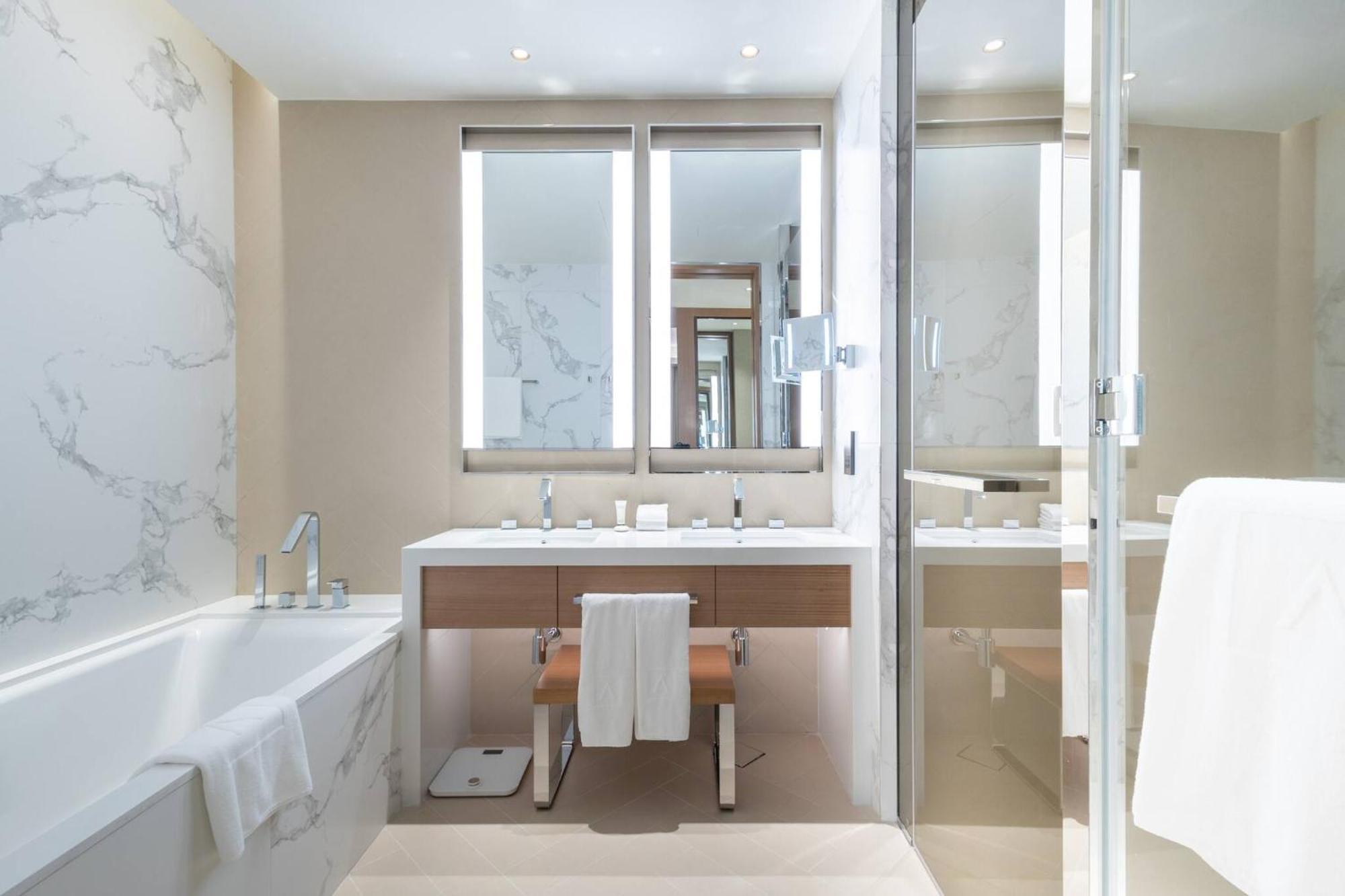 Luxury 2br At Address Opera Downtown View Apartment