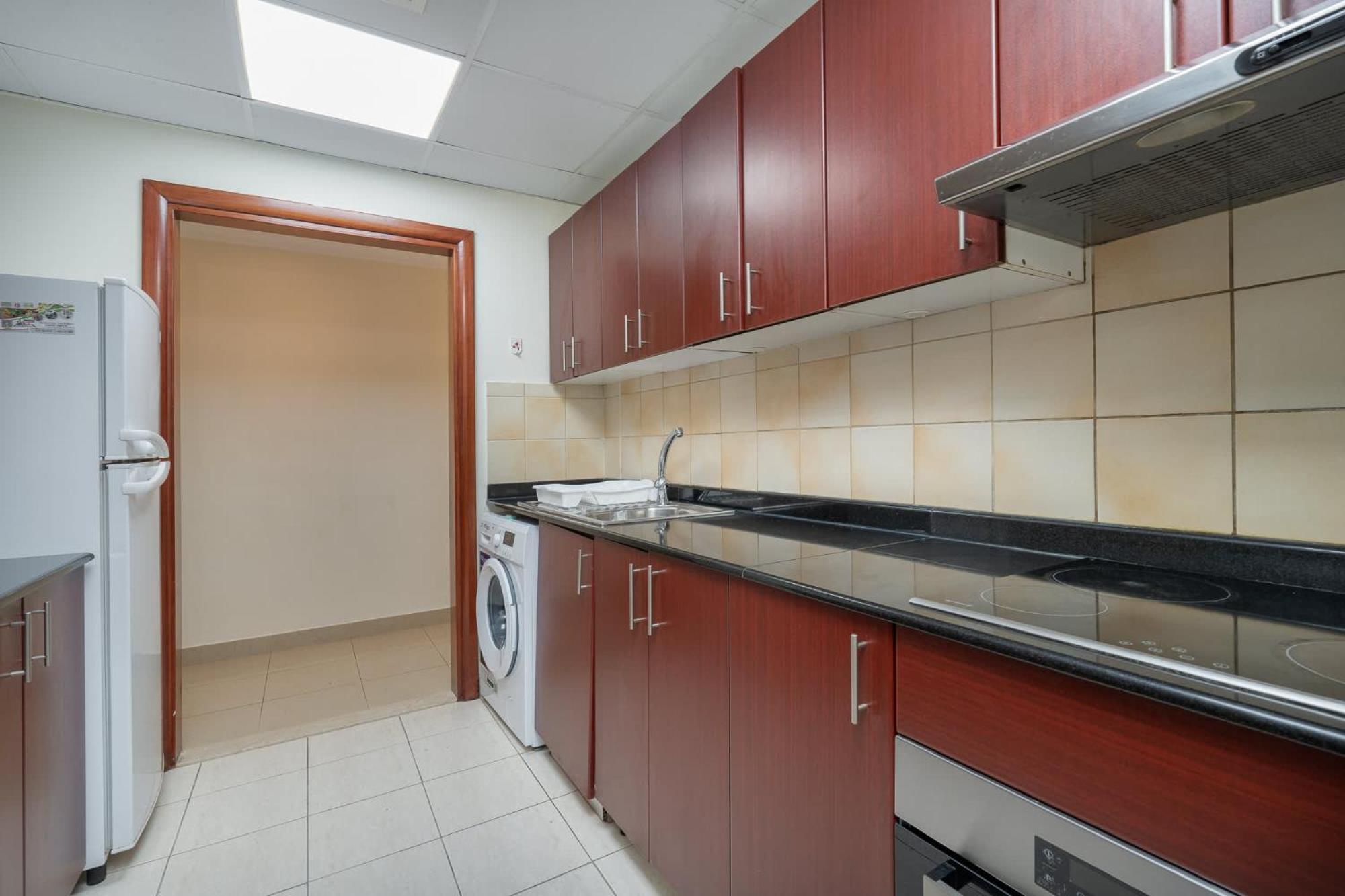 Delightful 2-bedrooms With Homey Charm In Marina *