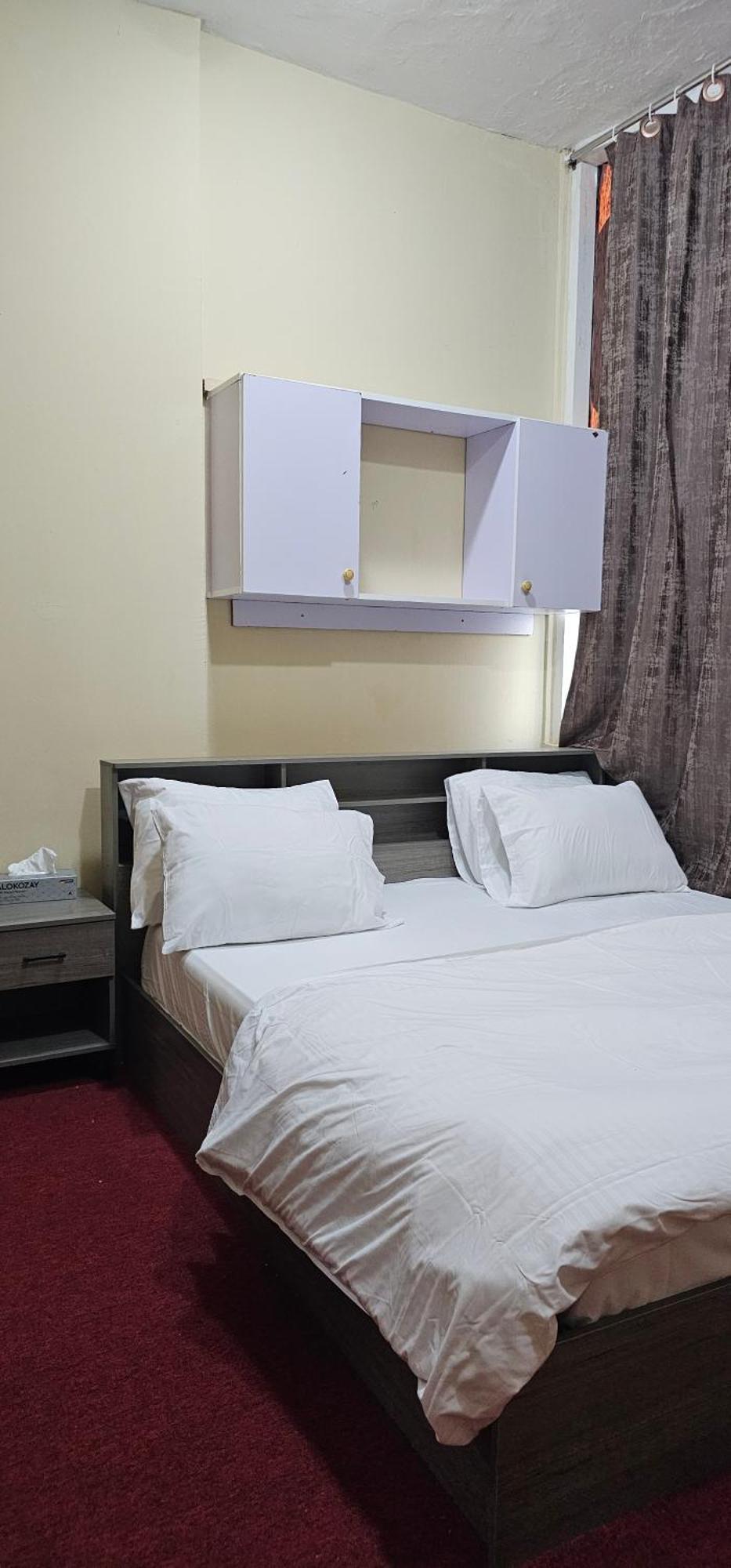 Homestay Benitah Partitions And Family *