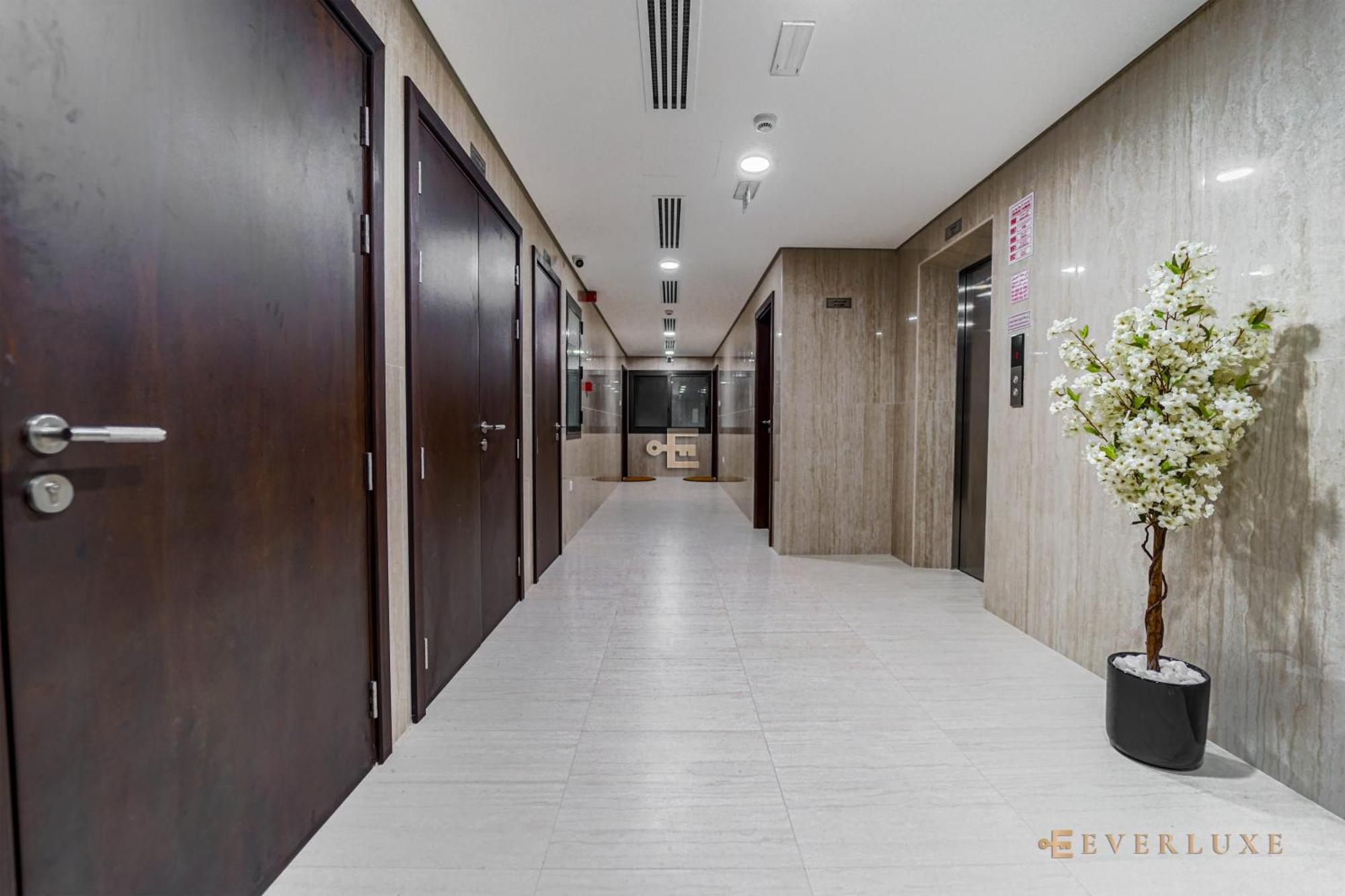 Apartment Everluxe 1 Bedroom Front View - Al Karama