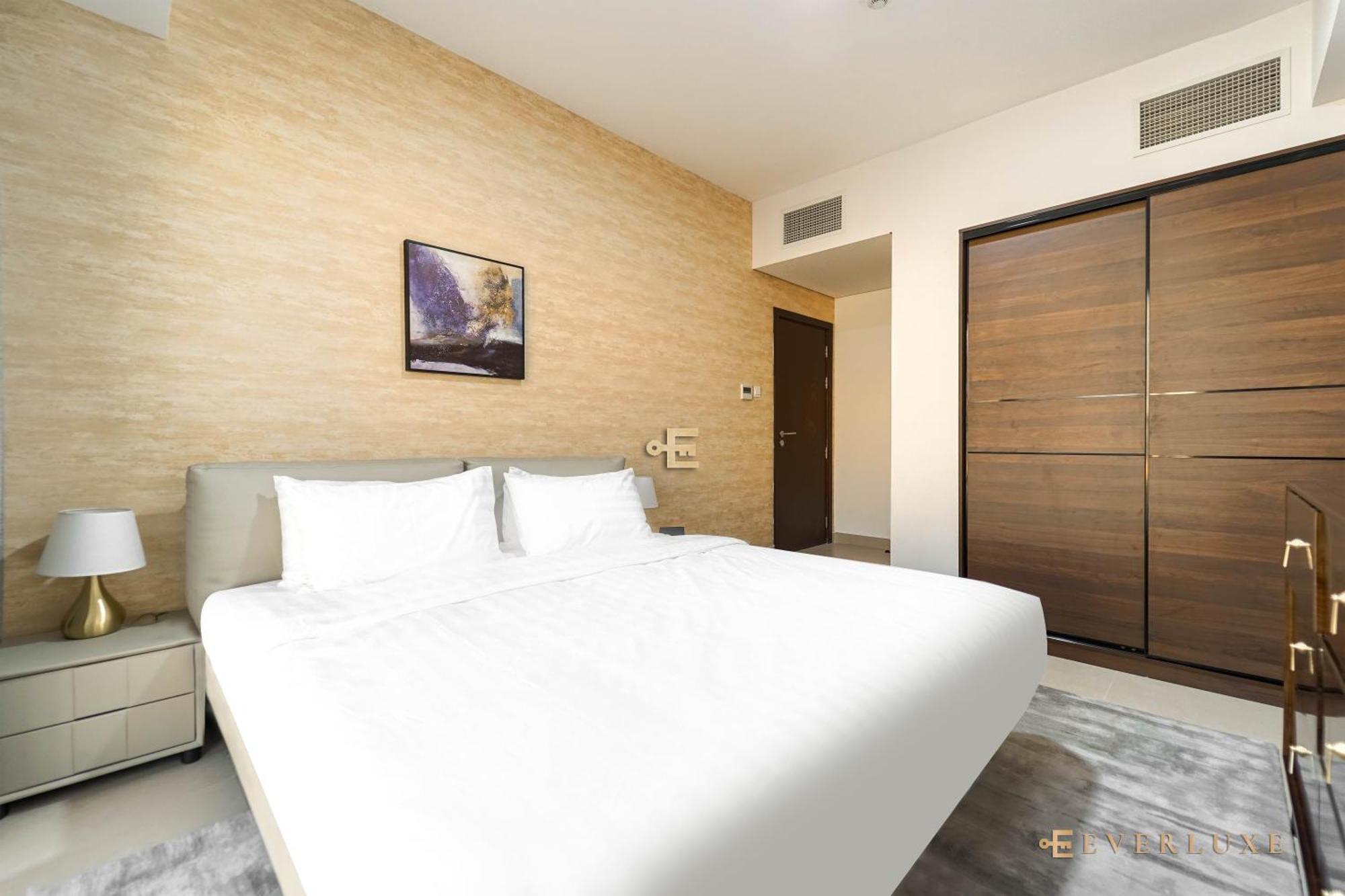 Apartment Everluxe 1 Bedroom Front View - Al Karama
