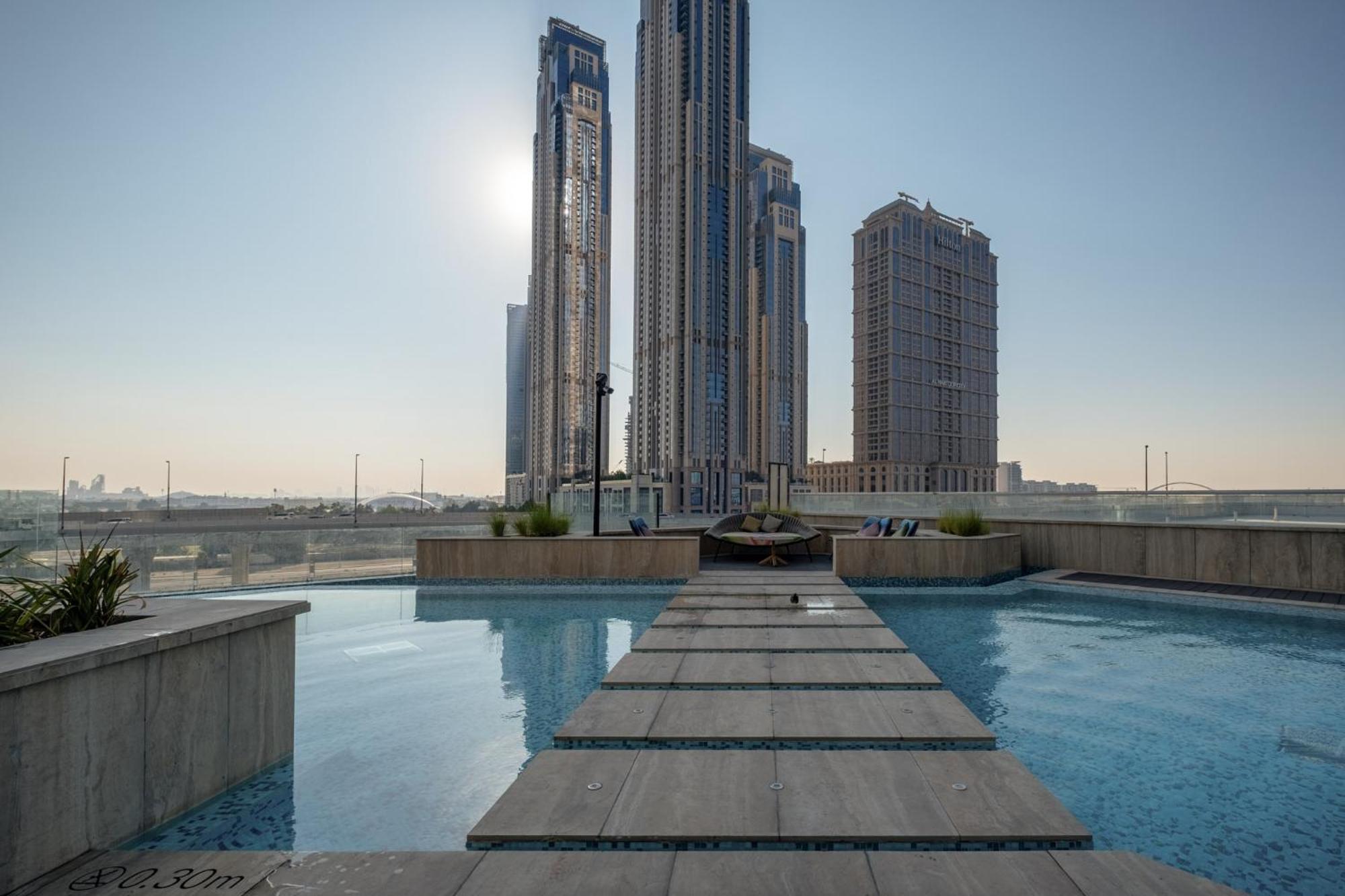 2br Luxury Retreat - Stunning Canal And Sea View *