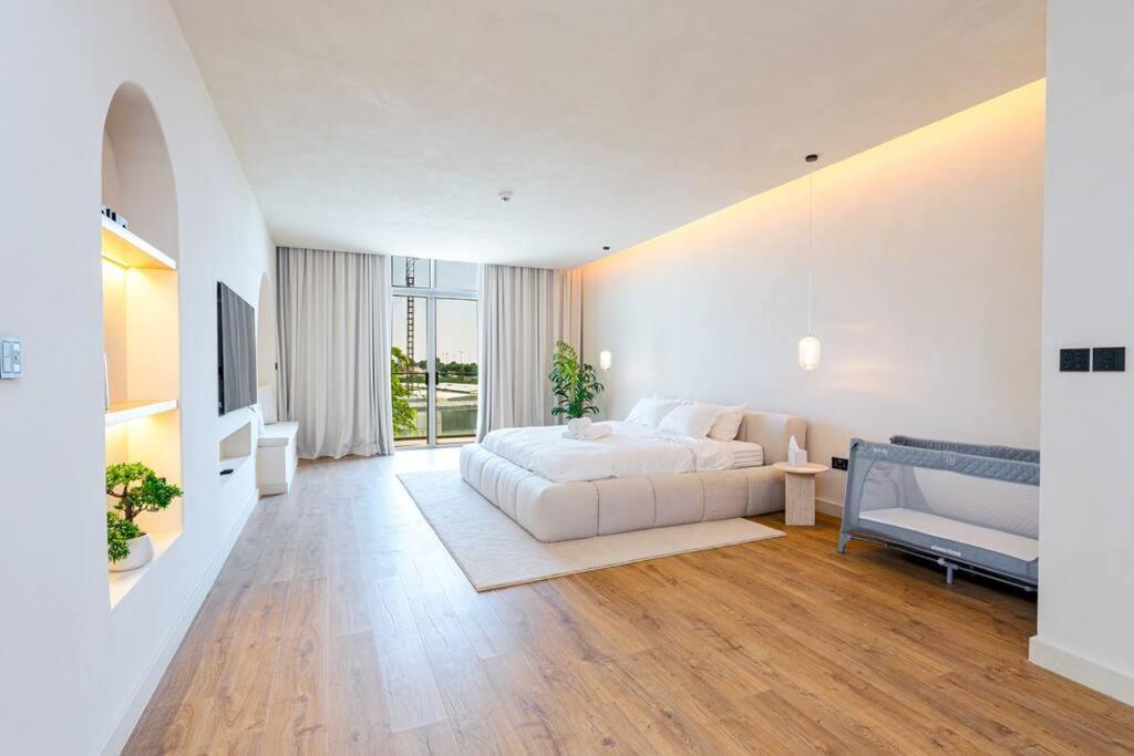Hills - Modern 5 Bedroom Expansive By Tlre Homes * Dubai