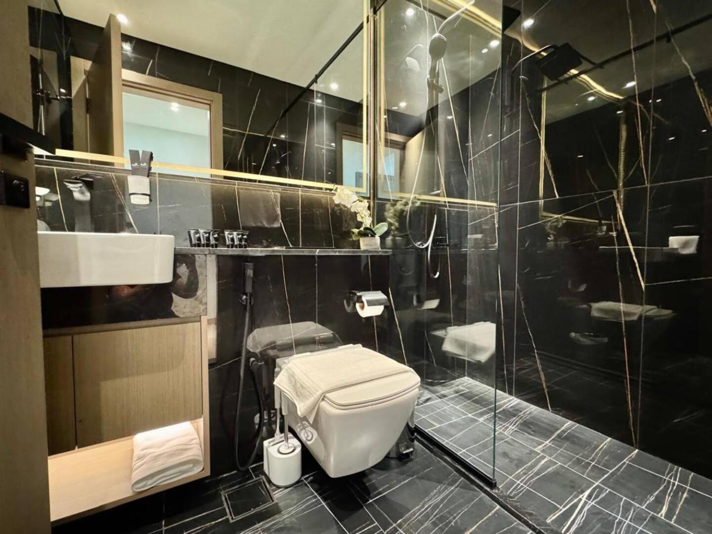Apartment Elegant 2-bedroom Dubai