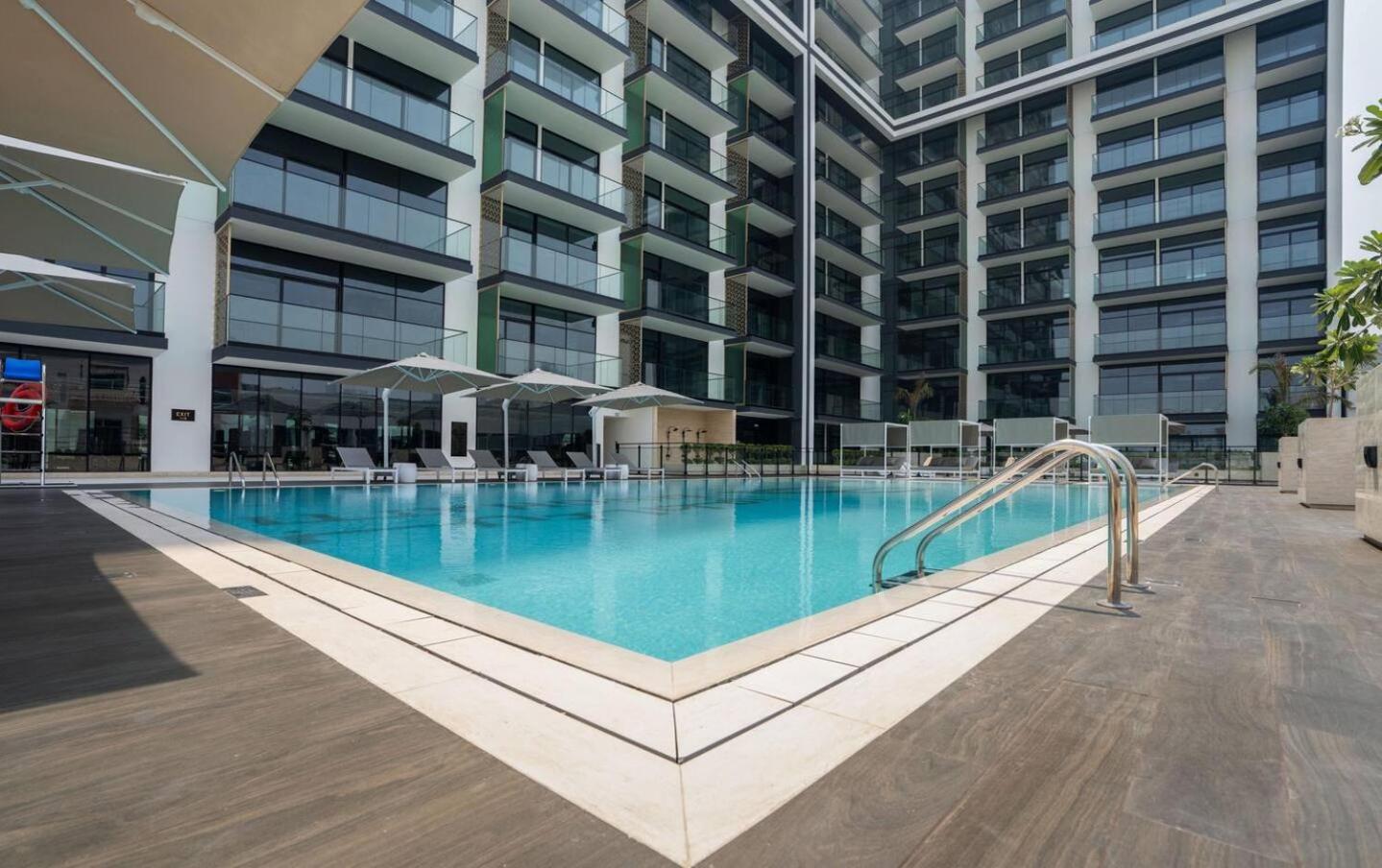 Elegant 2-bedroom Apartment Dubai