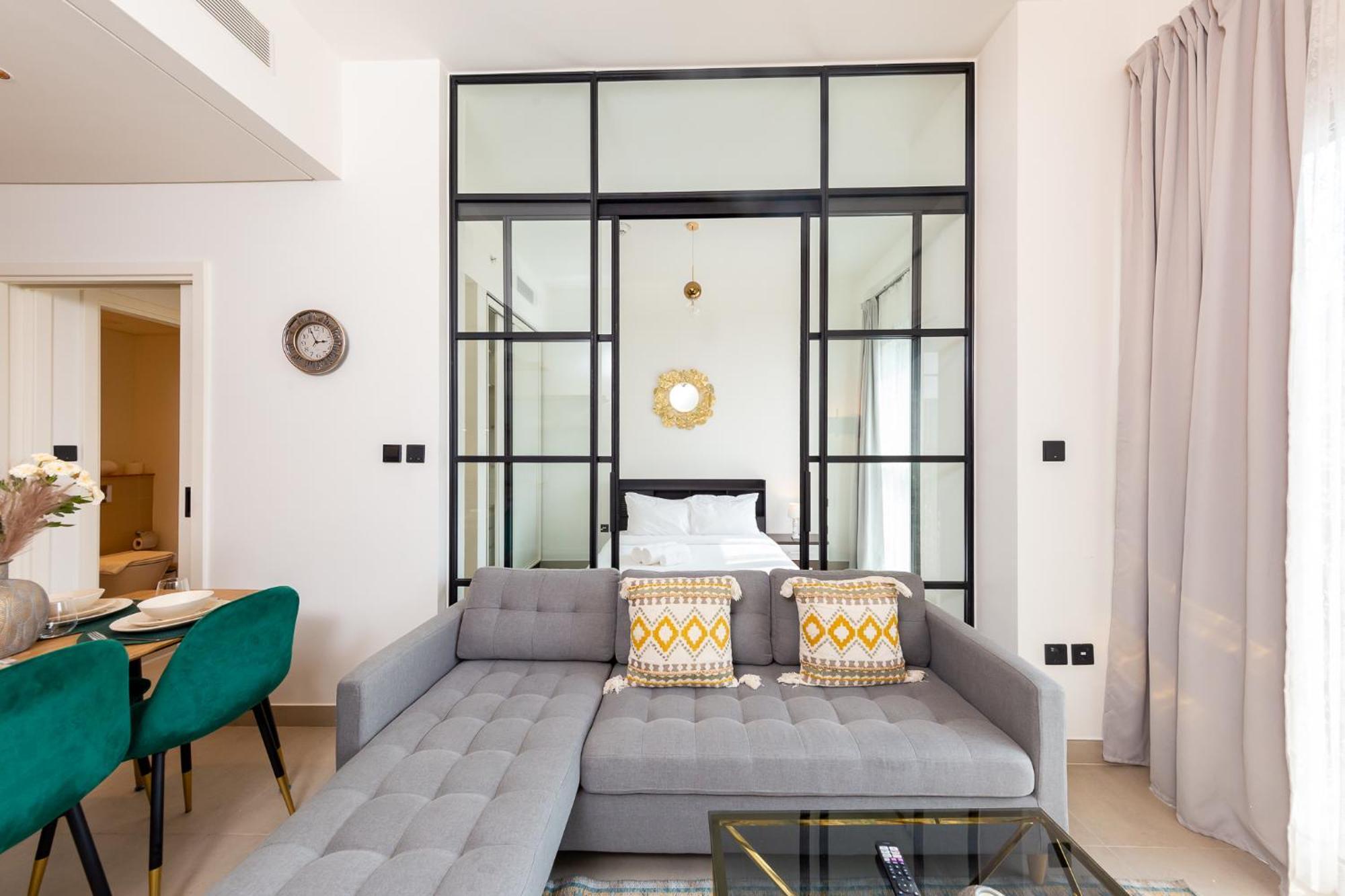 Beautiful & Quirky New 1br In Hills Apartment *