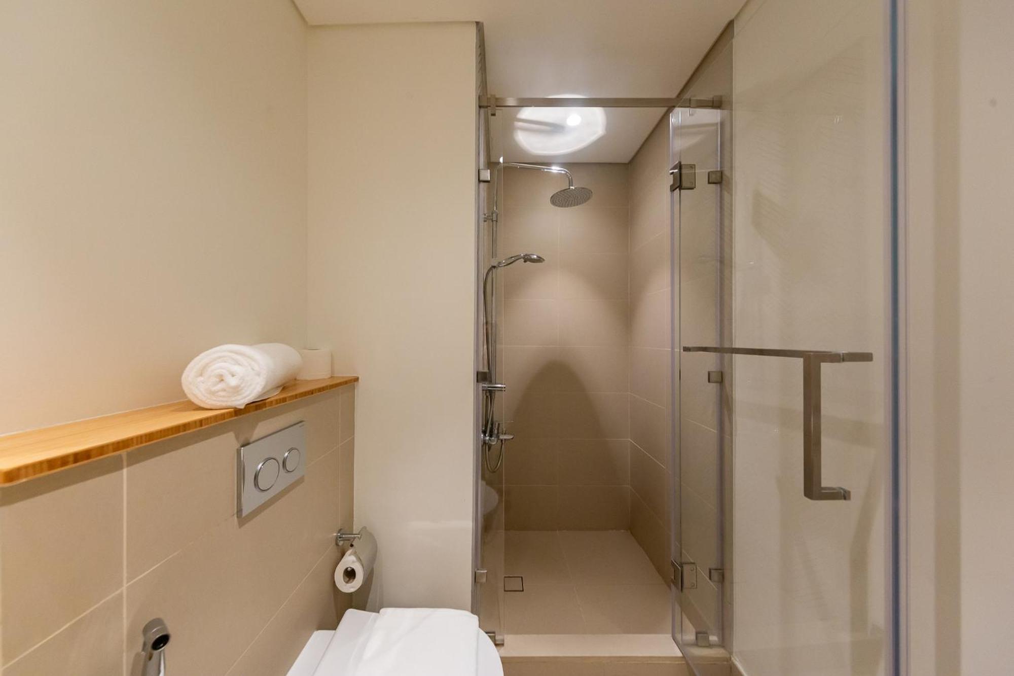 Beautiful & Quirky New 1br In Hills *