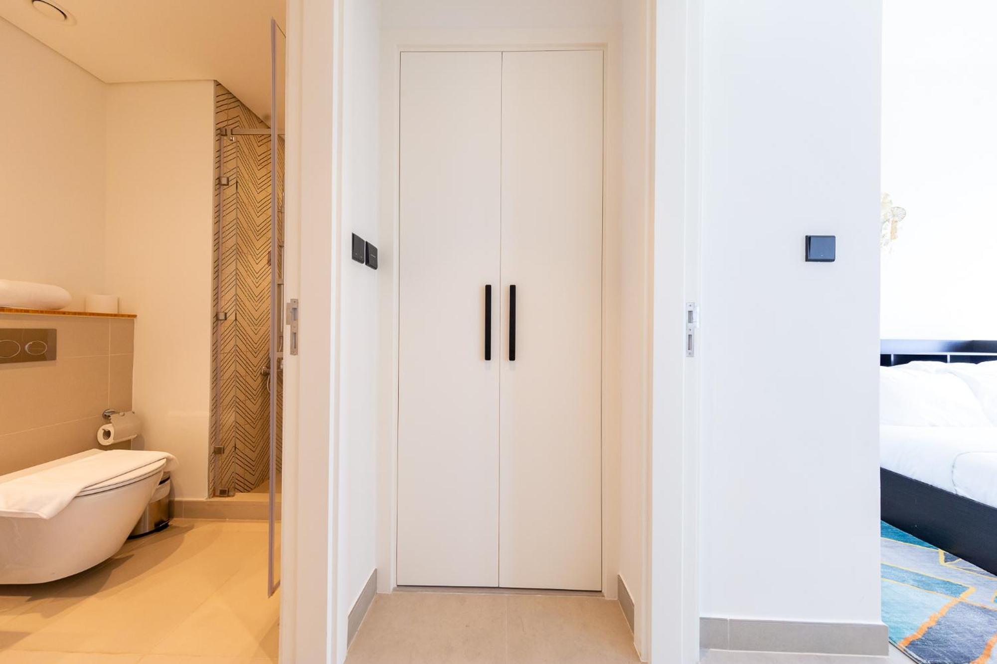 Beautiful & Quirky New 1br In Hills Apartment *