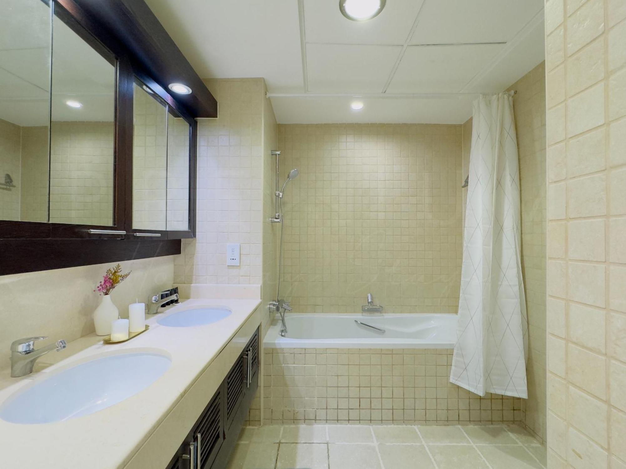 Apartment Luxury 2br-burj Khalifa View In The E2-2902 Dubai