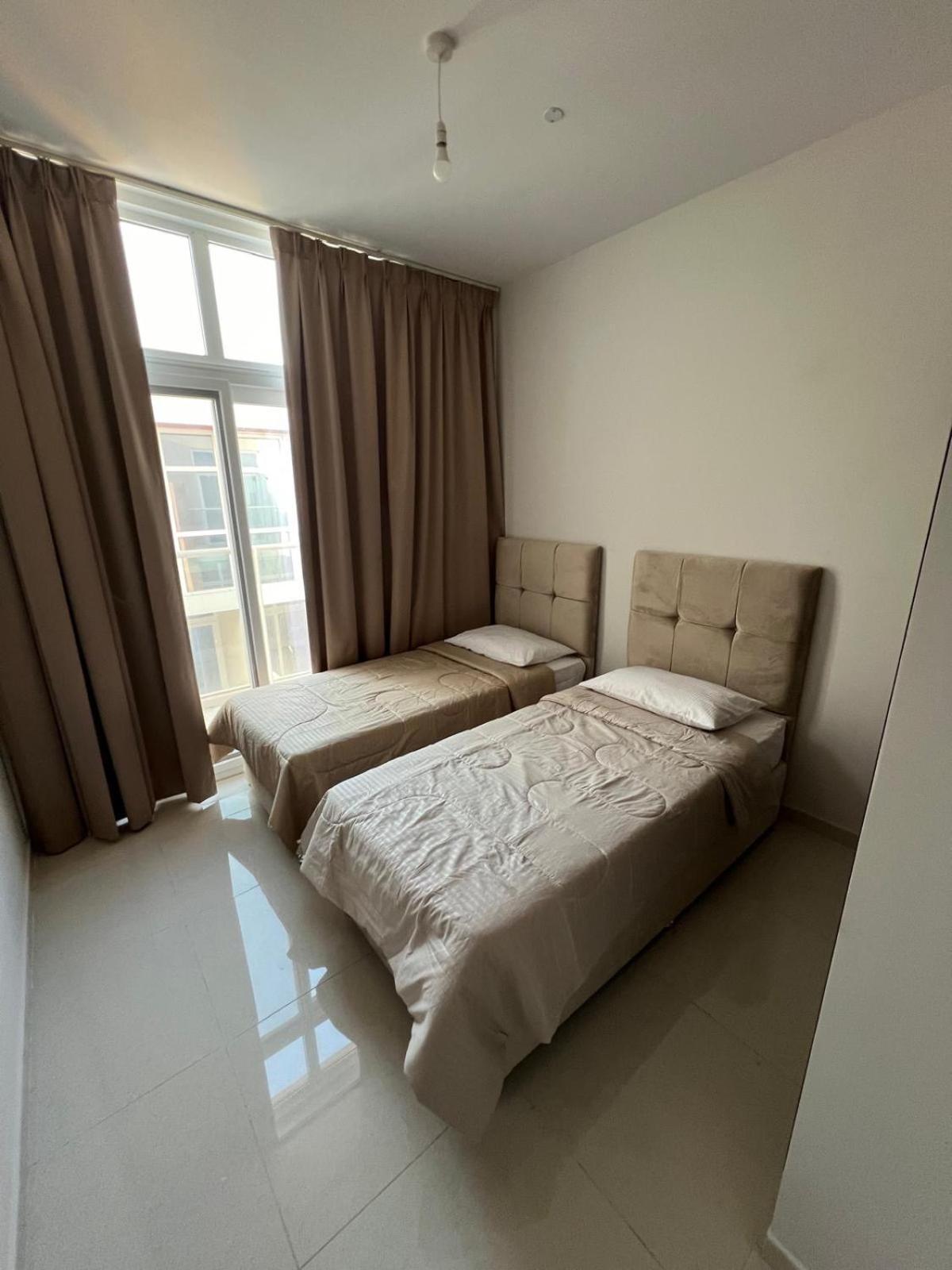 Villa Townhouse Damac Hills 2 *