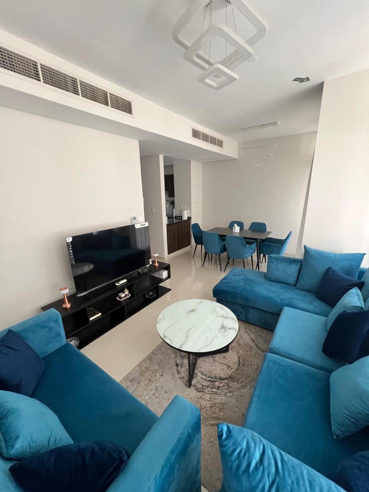 Townhouse Damac Hills 2 Villa Dubai