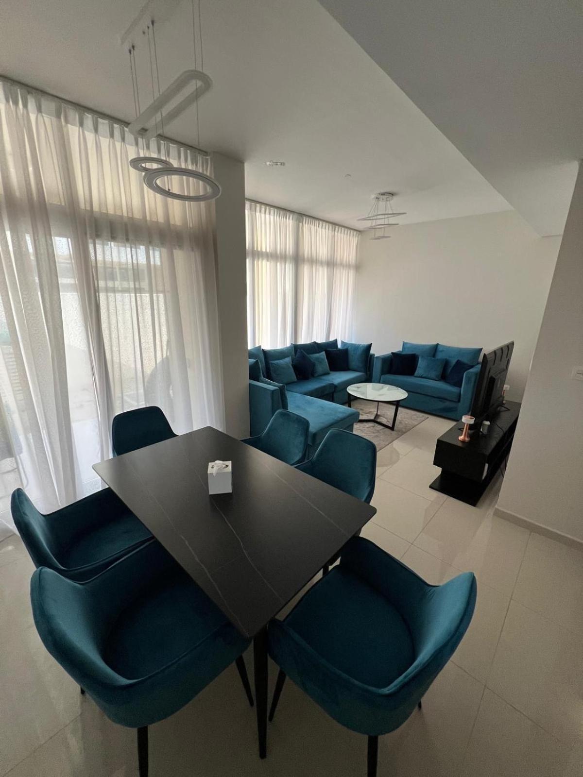 Townhouse Damac Hills 2 Dubai