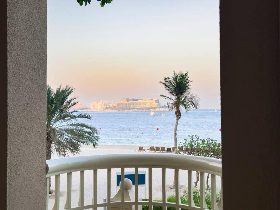 First Class 2br Cozy Beachfront Escape Apartment *
