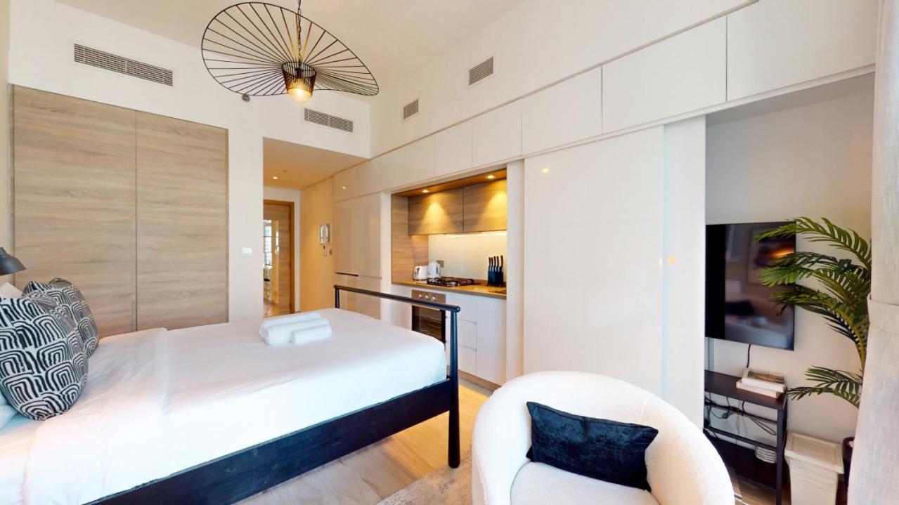Apartment One Tower - Cosy In Marina
