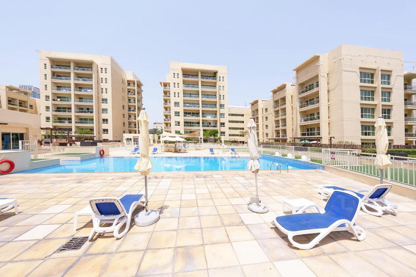 Al Samar 3 - Chic Upgraded In The Greens Apartment