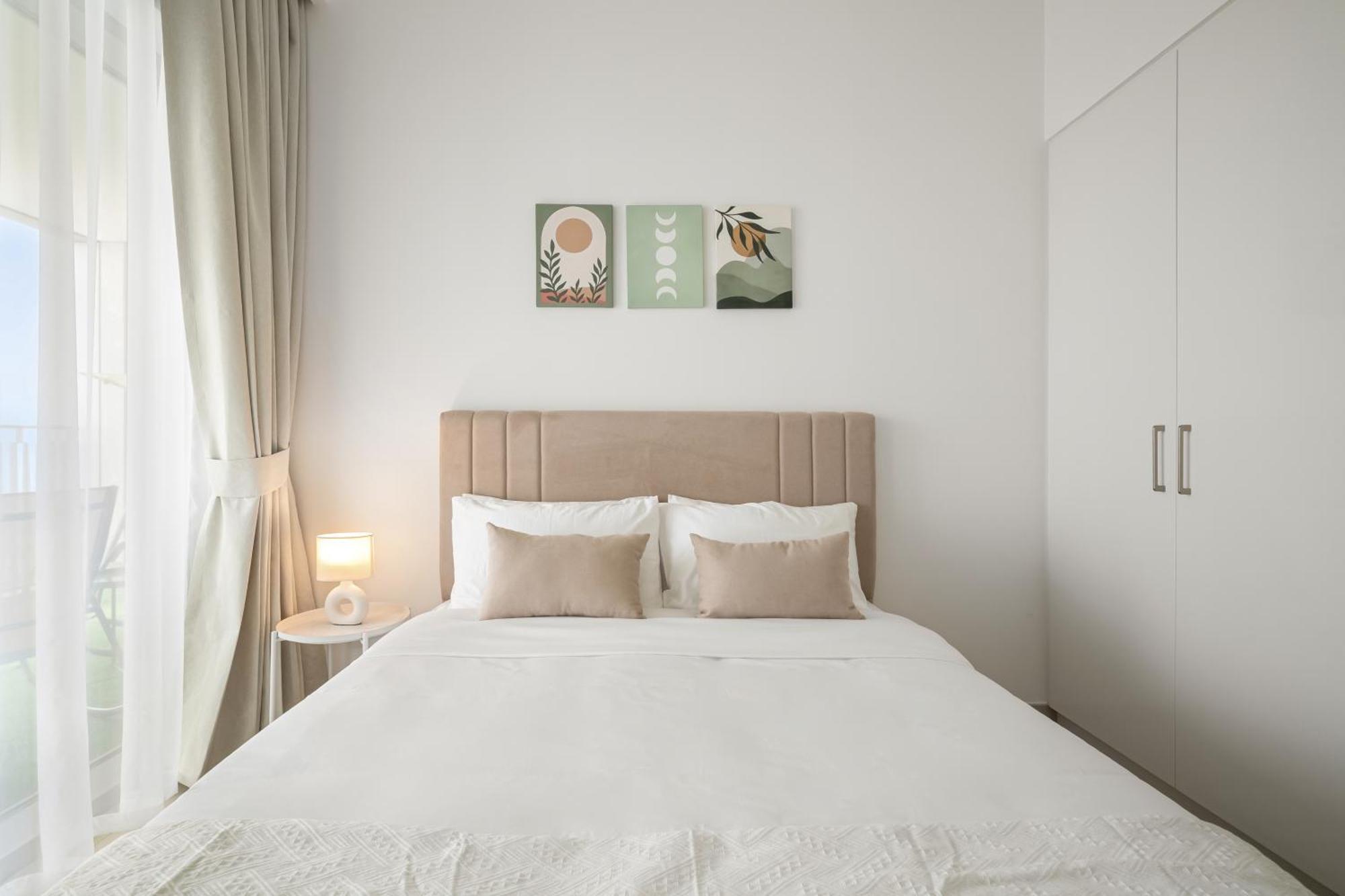 Peaceful Dunes 1 - Burj Khalifa & Mall Apartment Dubai