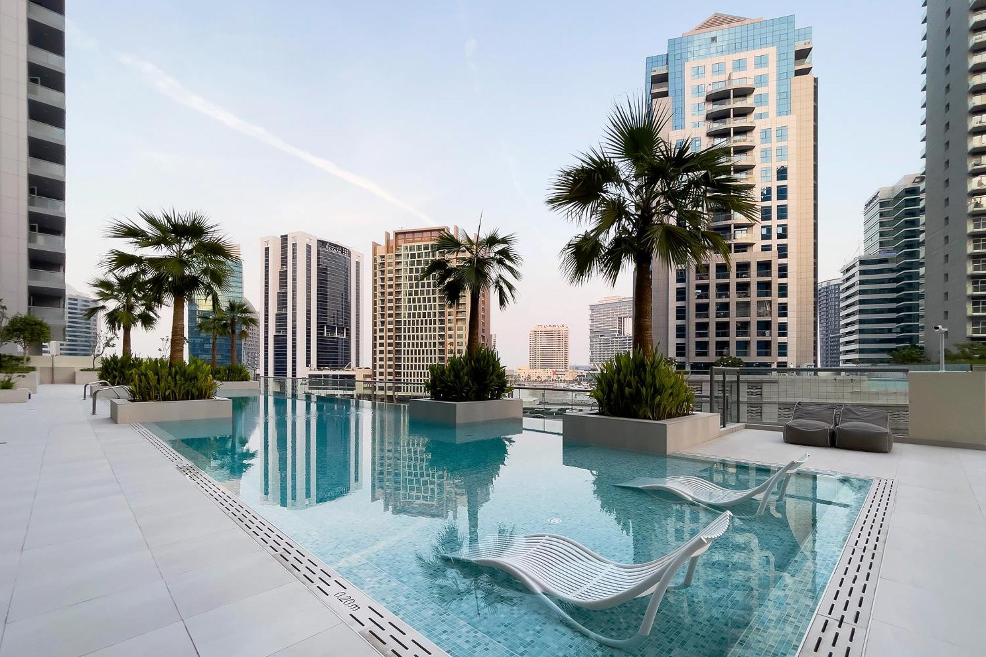 Apartment Downtown Sterling West Dubai