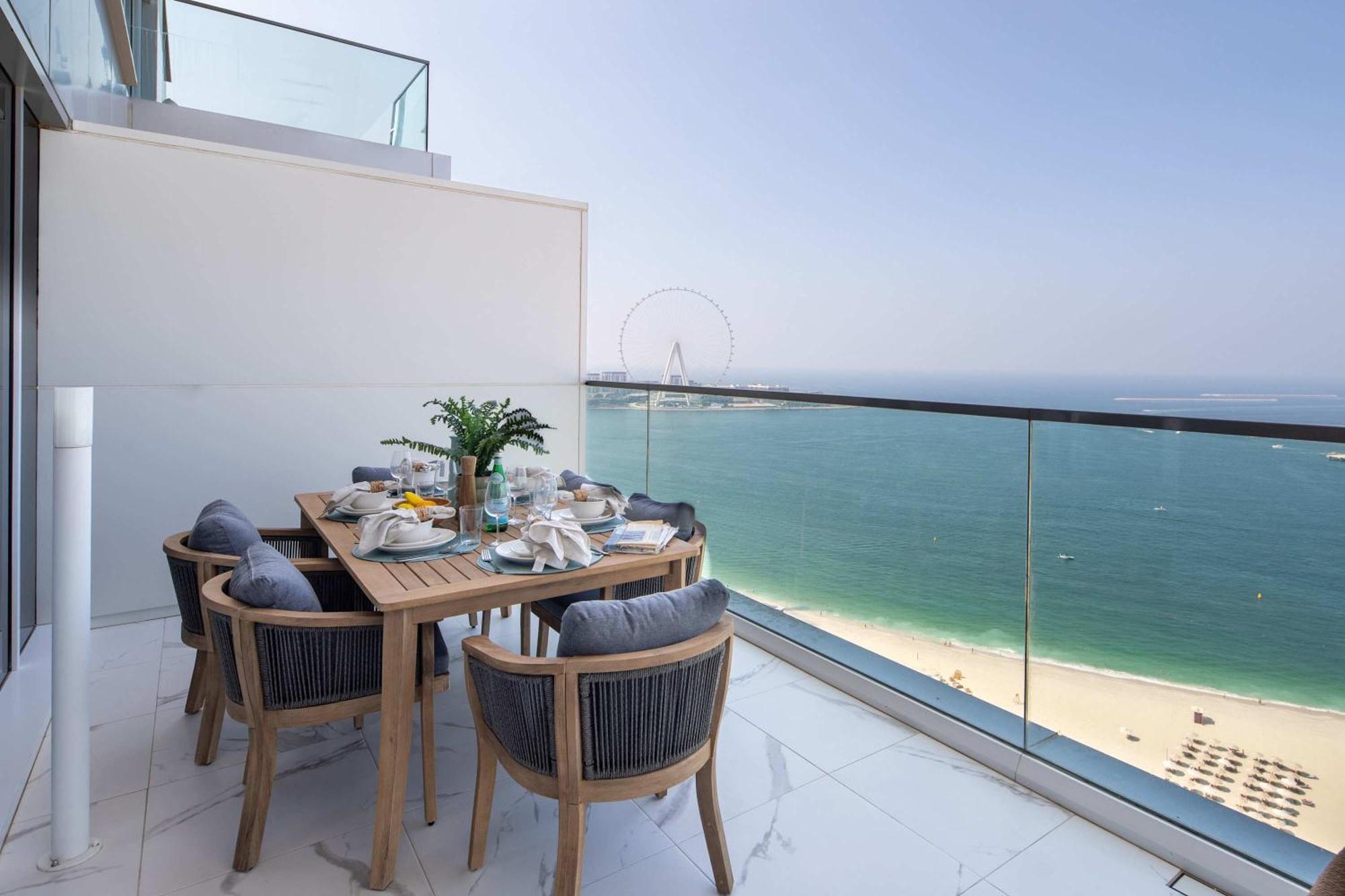 Frank Porter - The One Jbr Apartment *