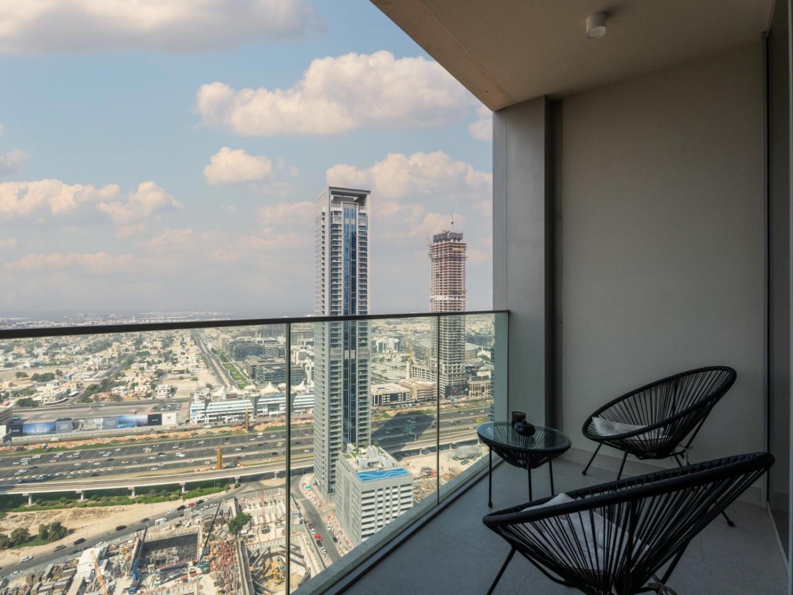 Serene 2bdr In Downtown Apartment *