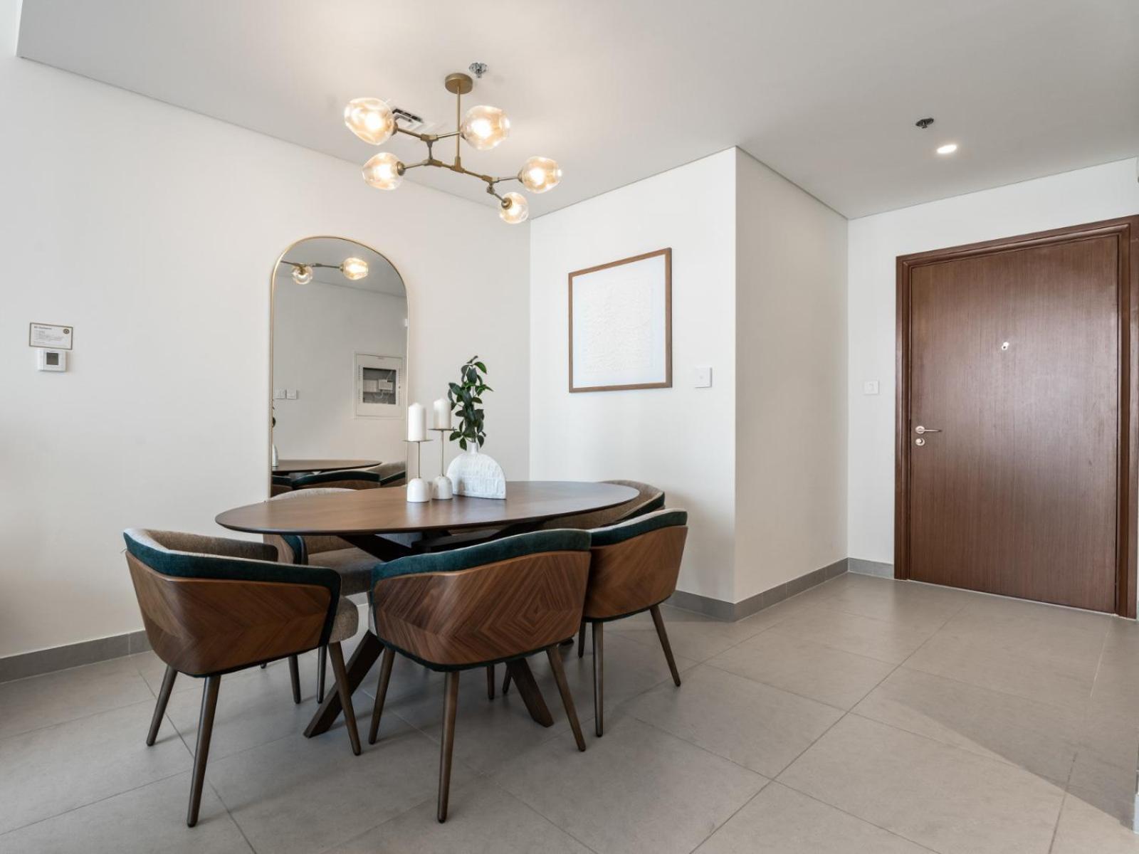 Serene 2bdr In Downtown Dubai