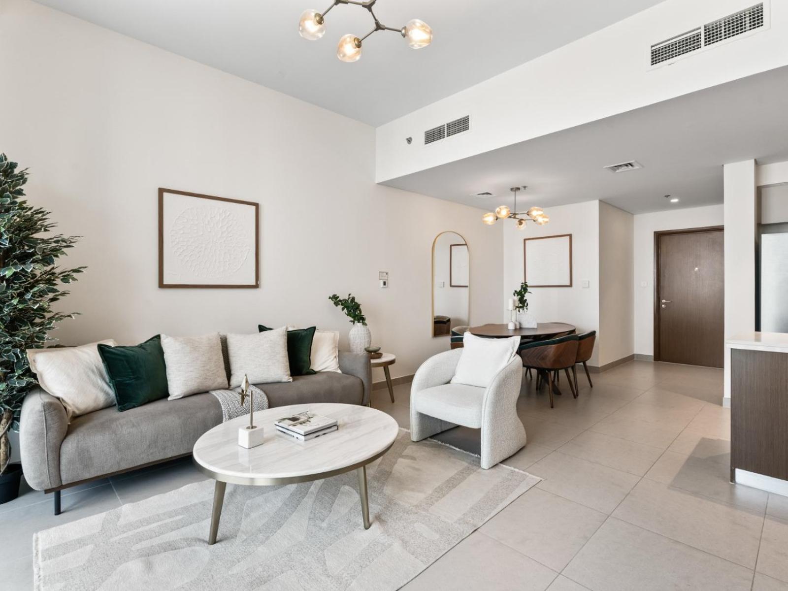 Serene 2bdr In Downtown